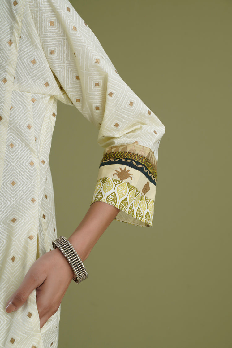 Yoke Caftan Cream White Pista Green (6906580860975)