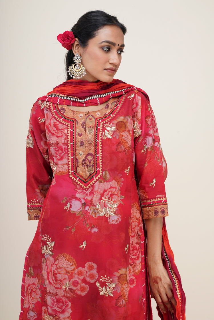 Rozana Embroidered Kurta Red (6777736003631)