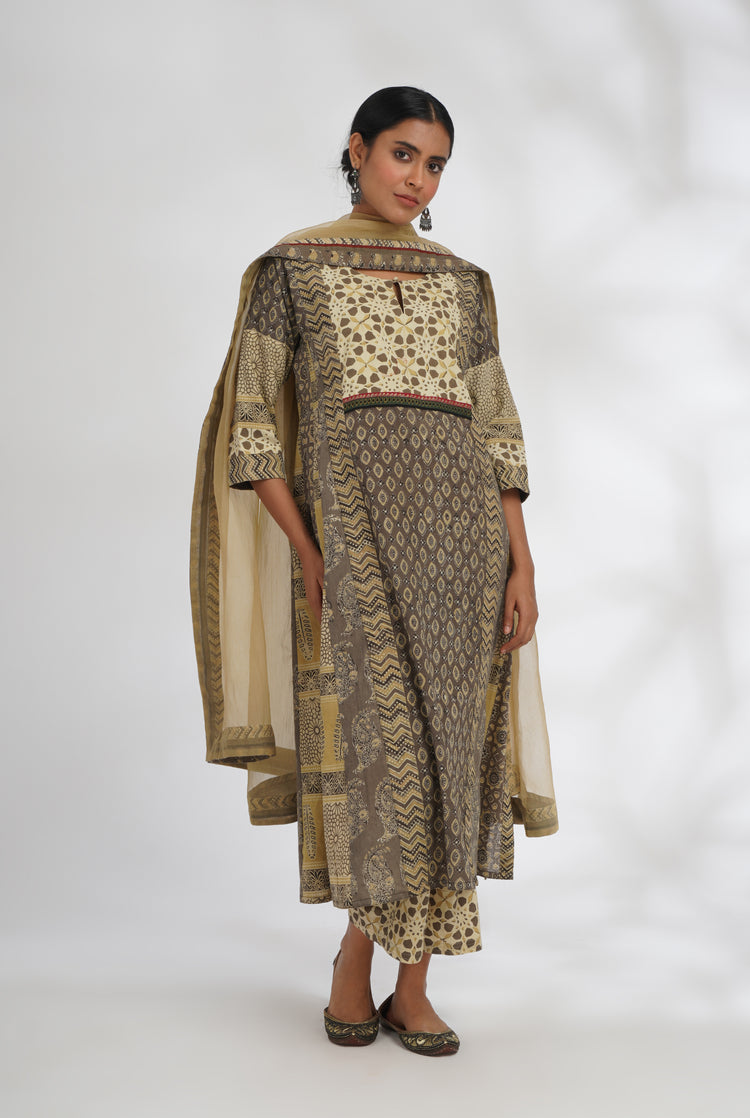 Rozana Pant Beige (7047289077807)