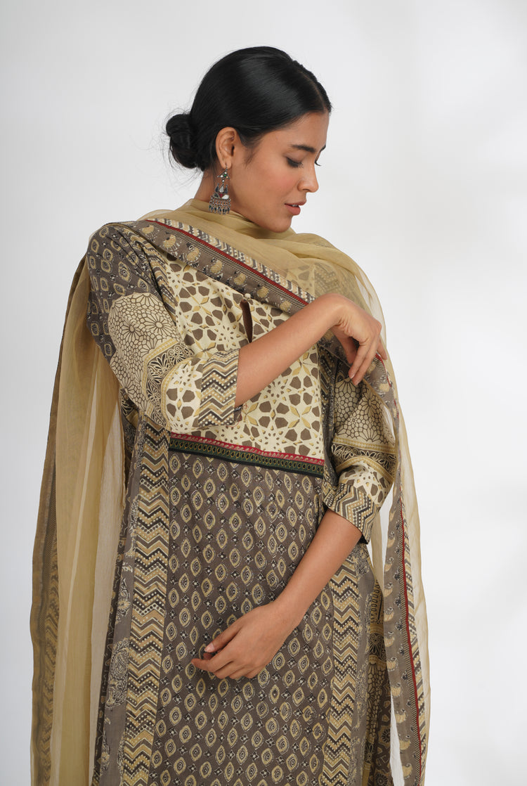 Rozana Chiffon Dupatta Beige (7047297630255)