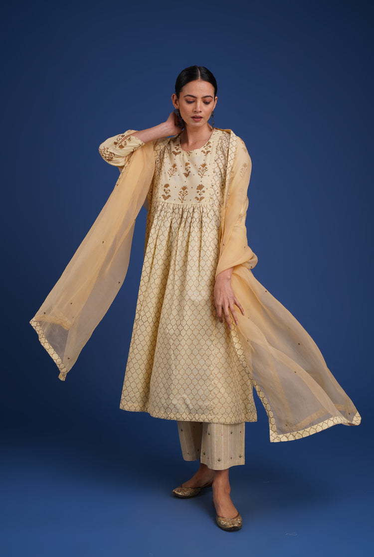Rozana Pant (8077650985259)