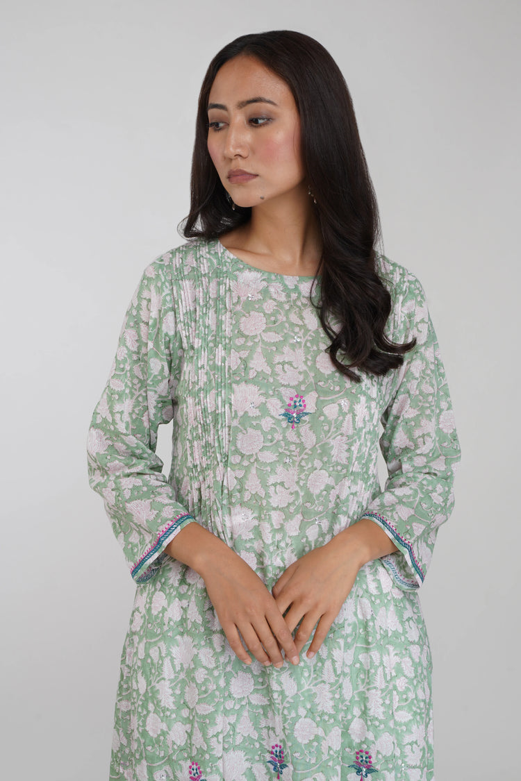 Leah Kurta Sage (8076941984043)