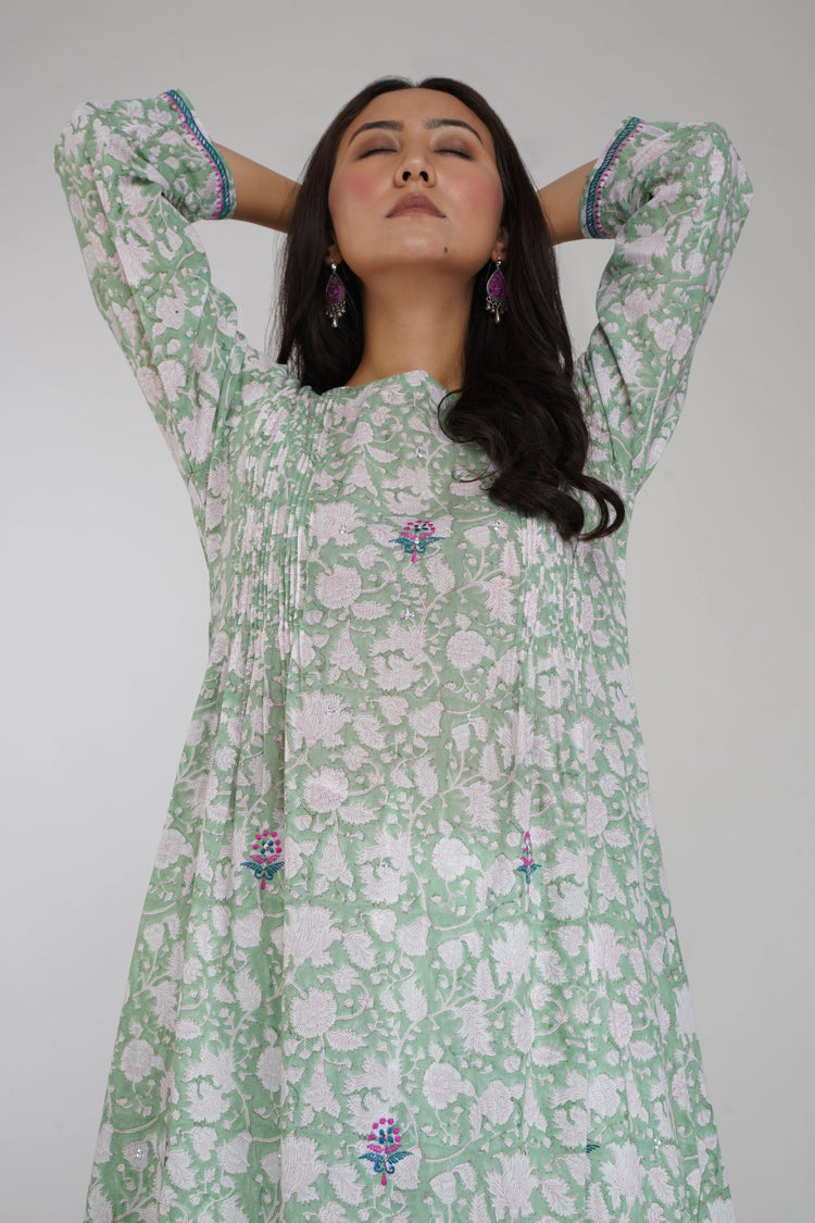 Leah Kurta Sage (8076941984043)
