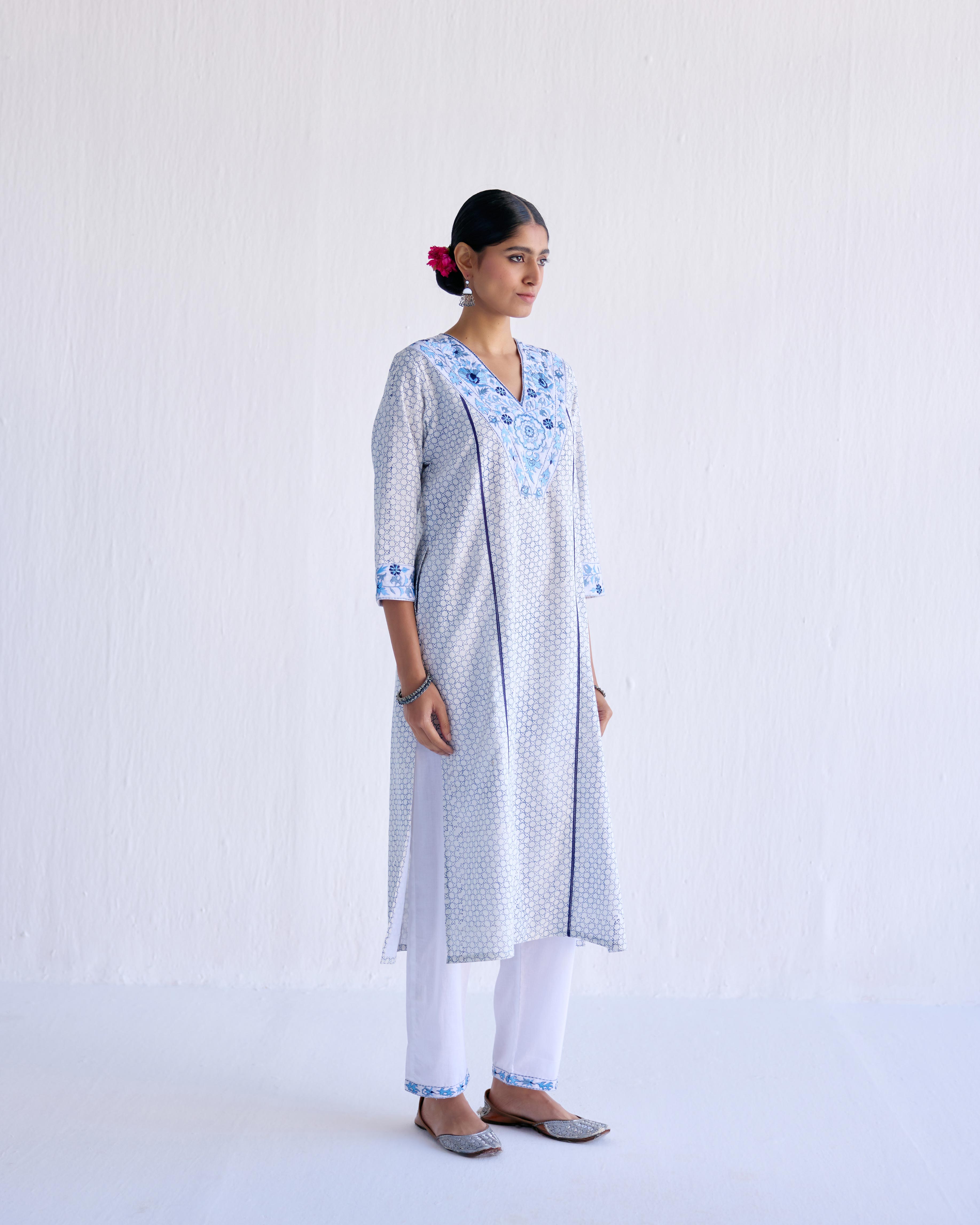Daisy Kurta White Blue (9143613456683)