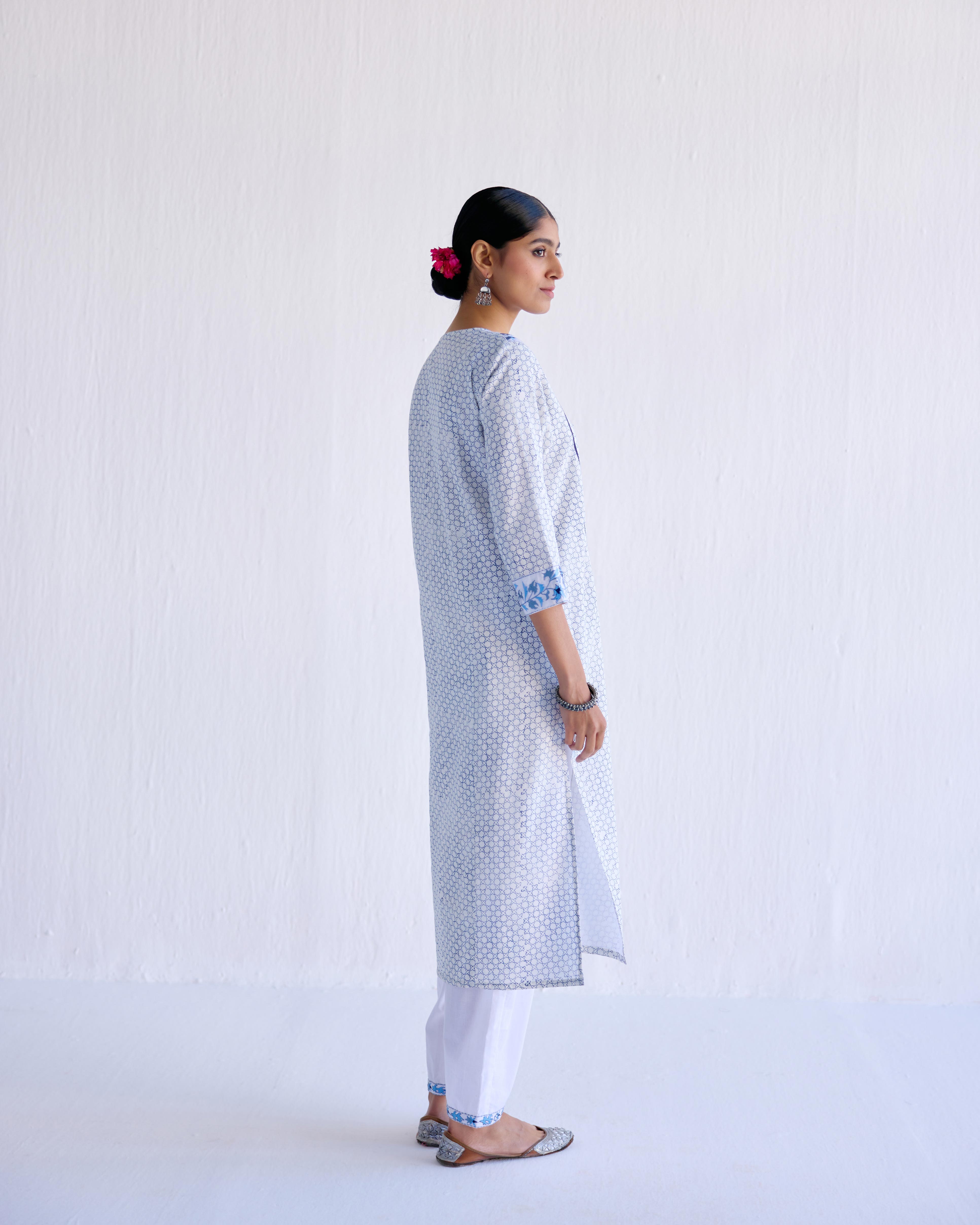 Daisy Kurta White Blue (9143613456683)
