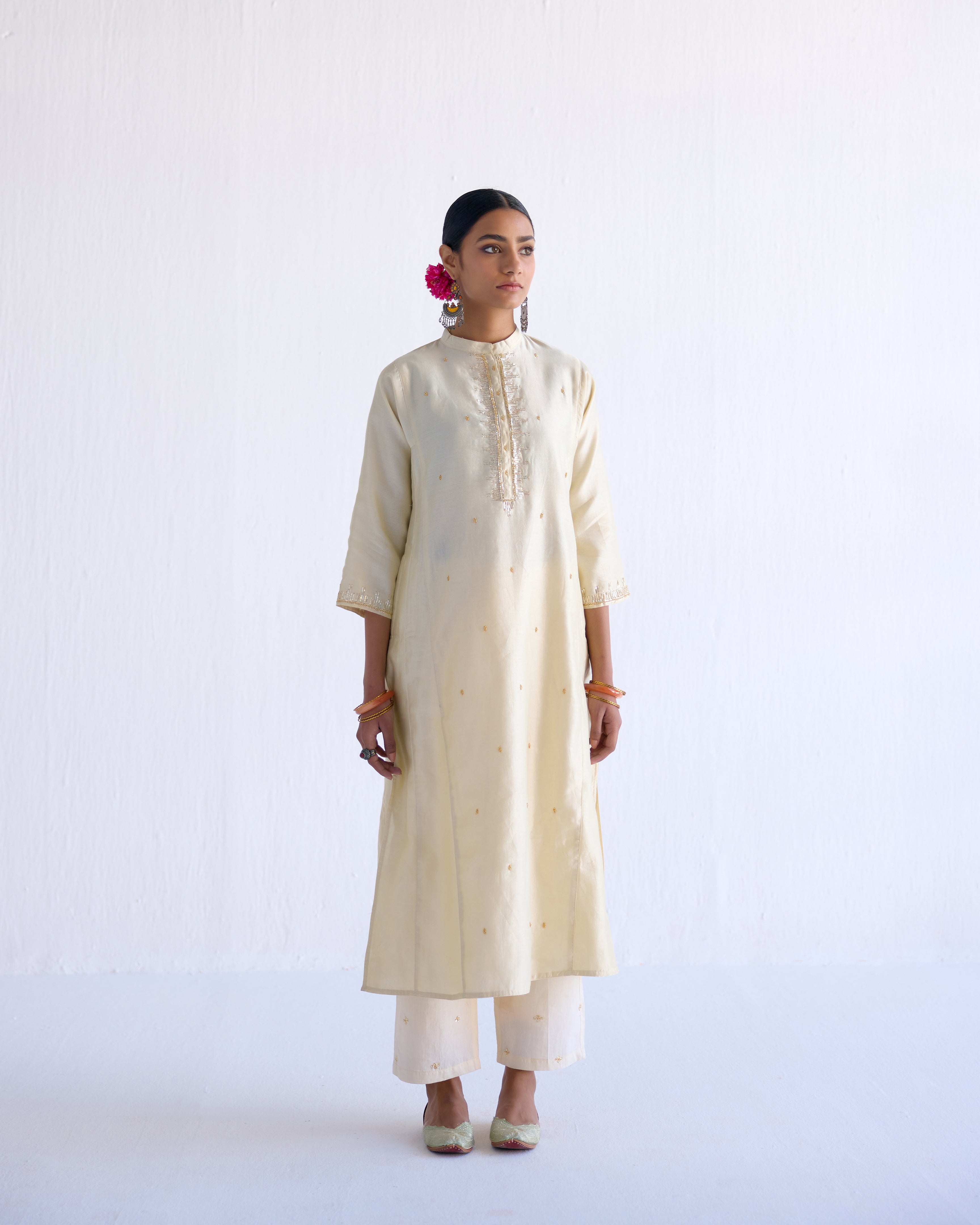 Medha Kurta Cream (9105793745195)