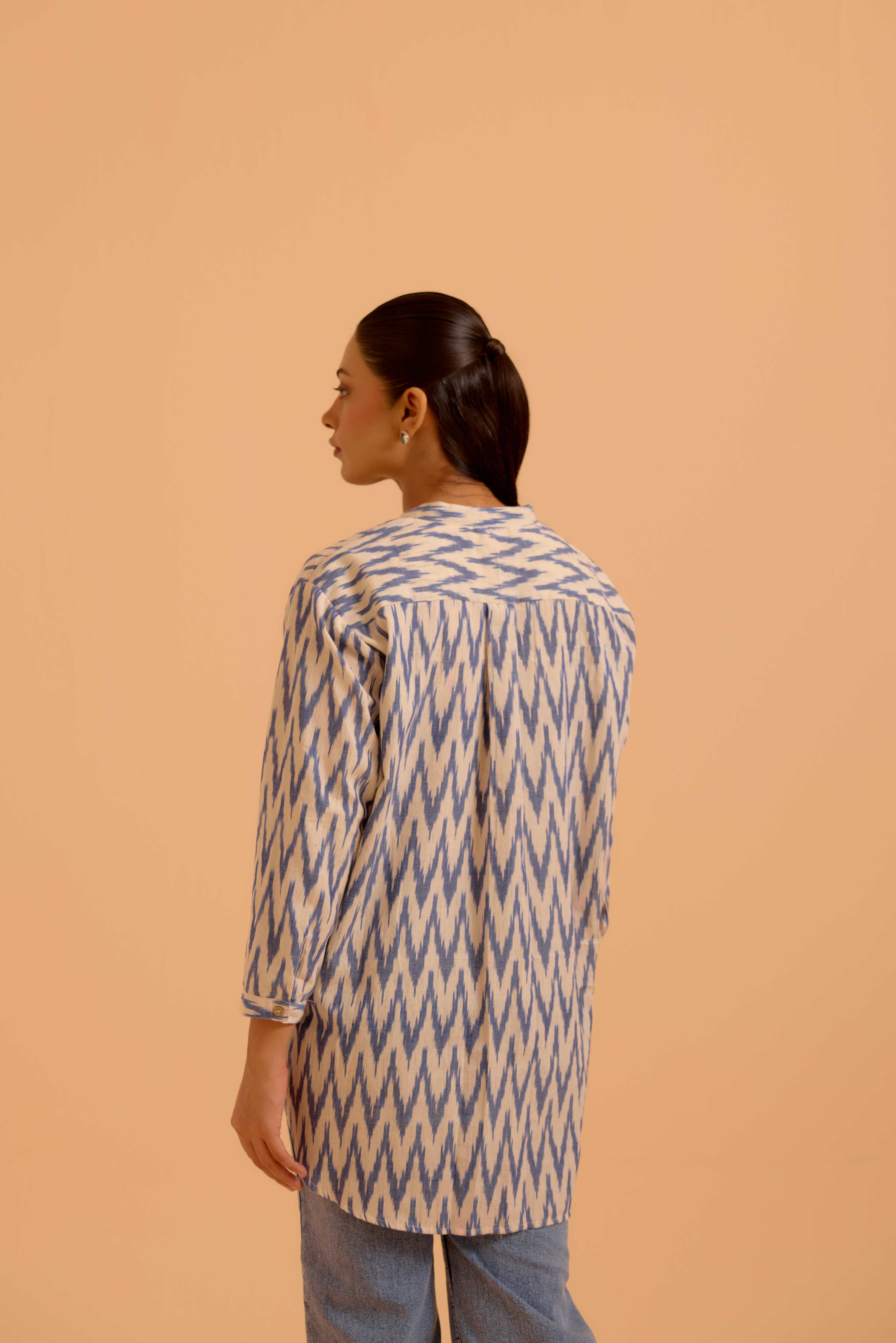 Abeera Ikkat Shirt White Blue