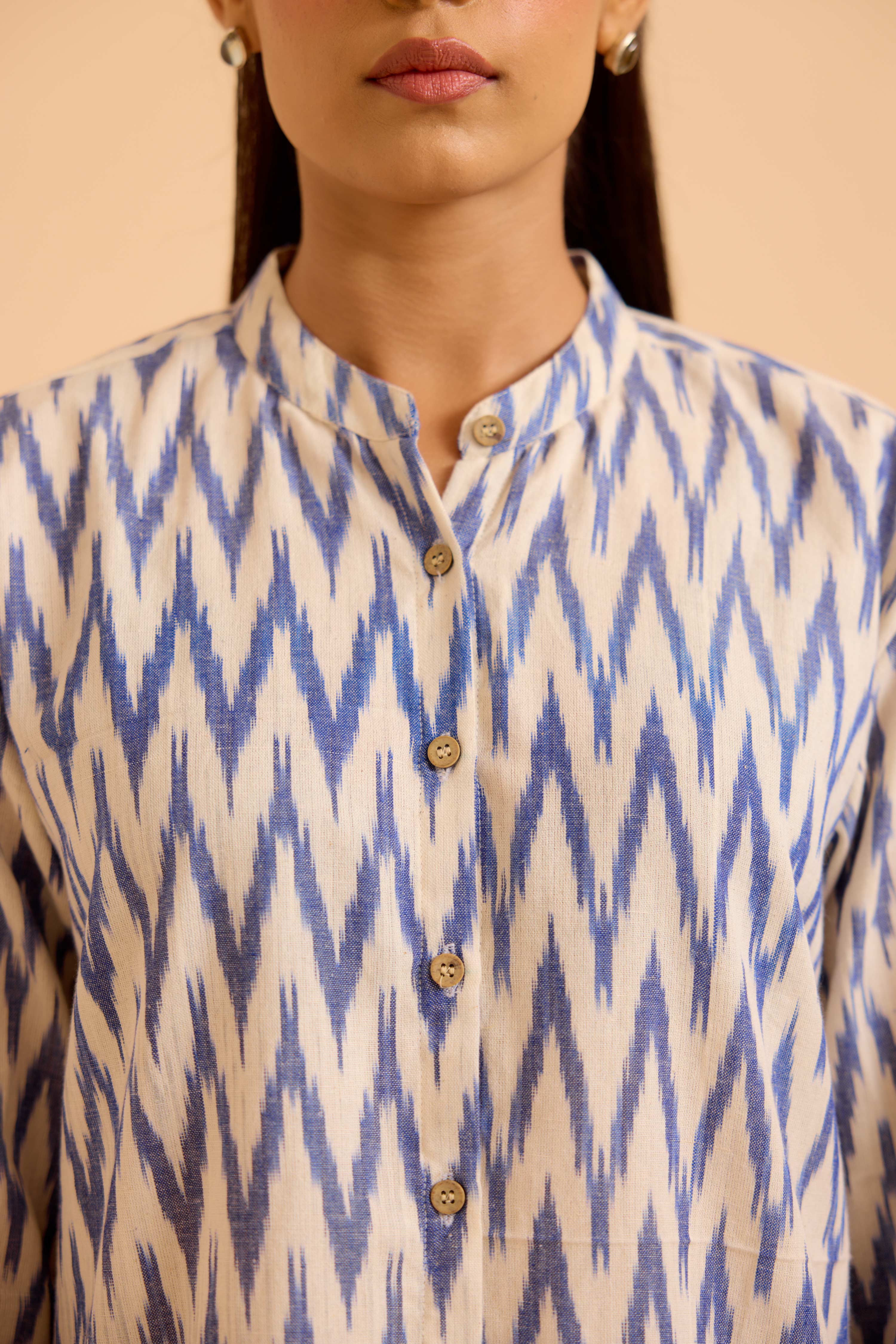 Abeera Ikkat Shirt White Blue