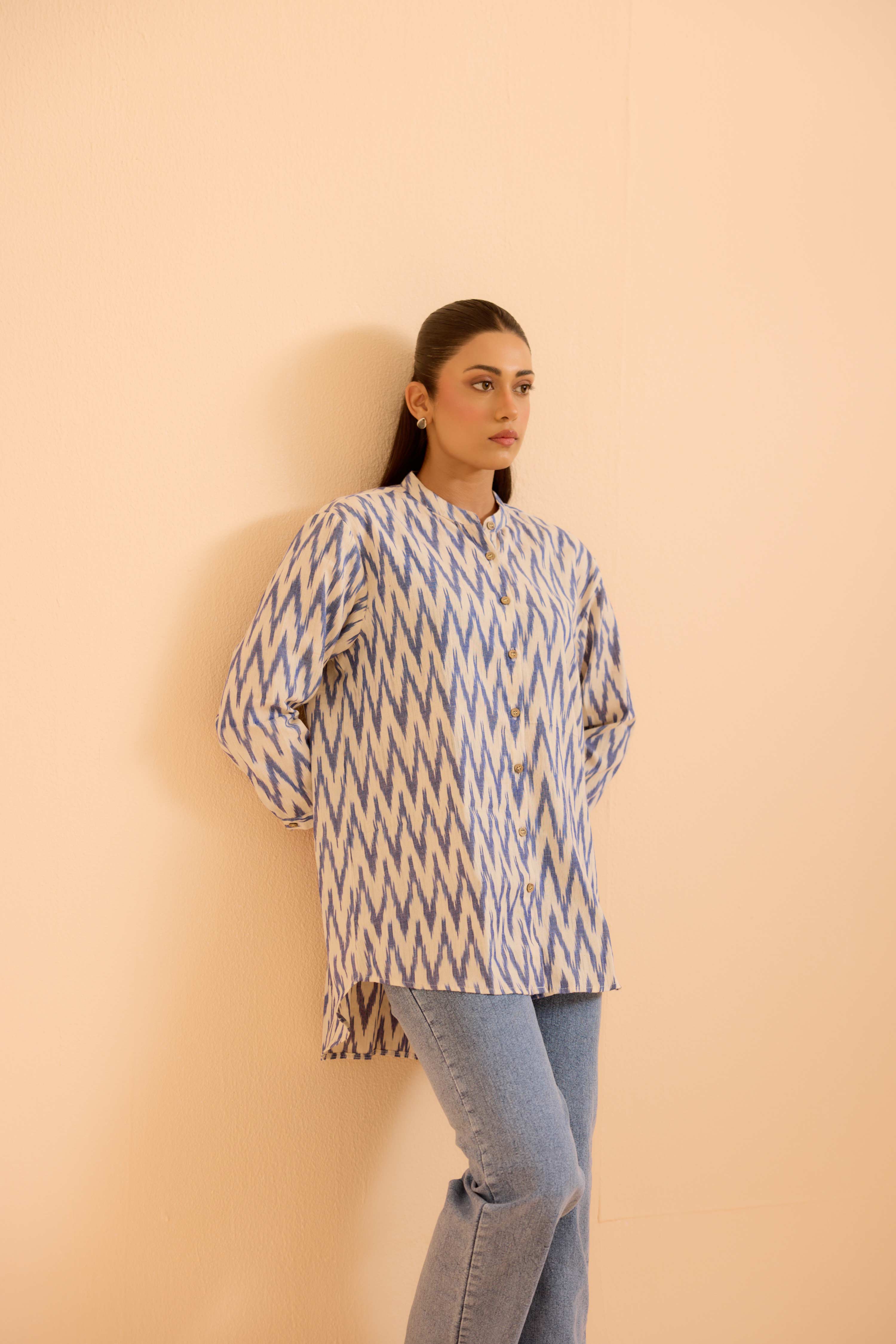 Abeera Ikkat Shirt White Blue