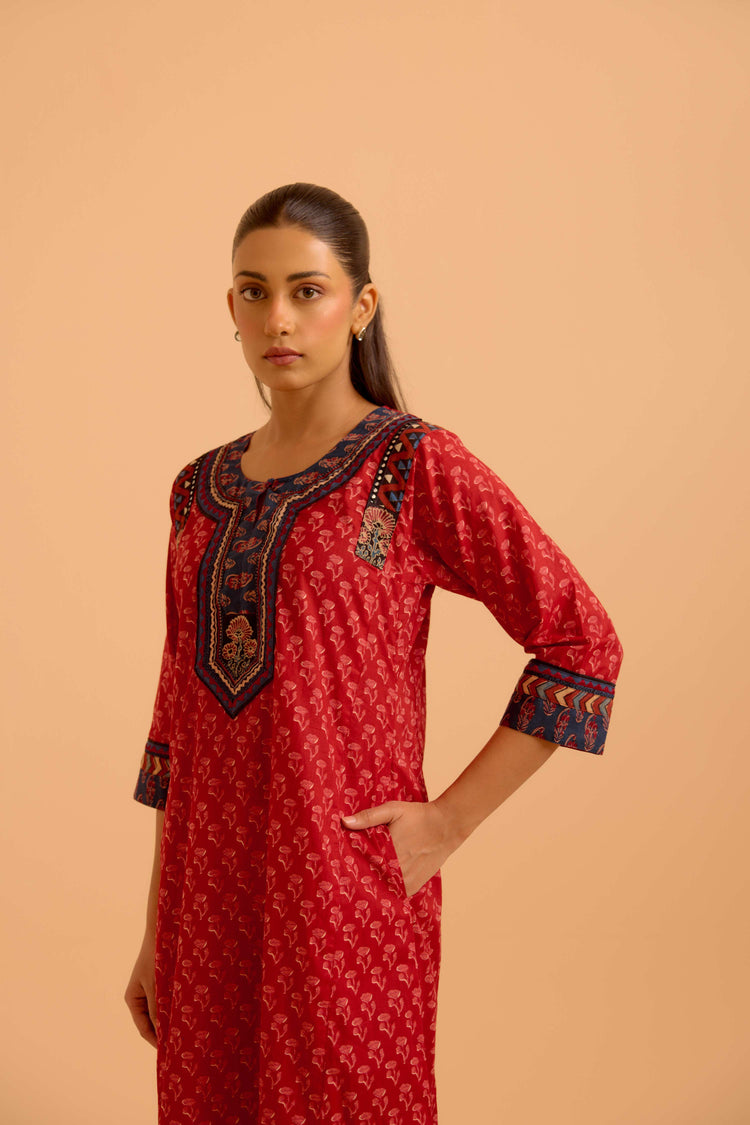 Rozana Red Caftan