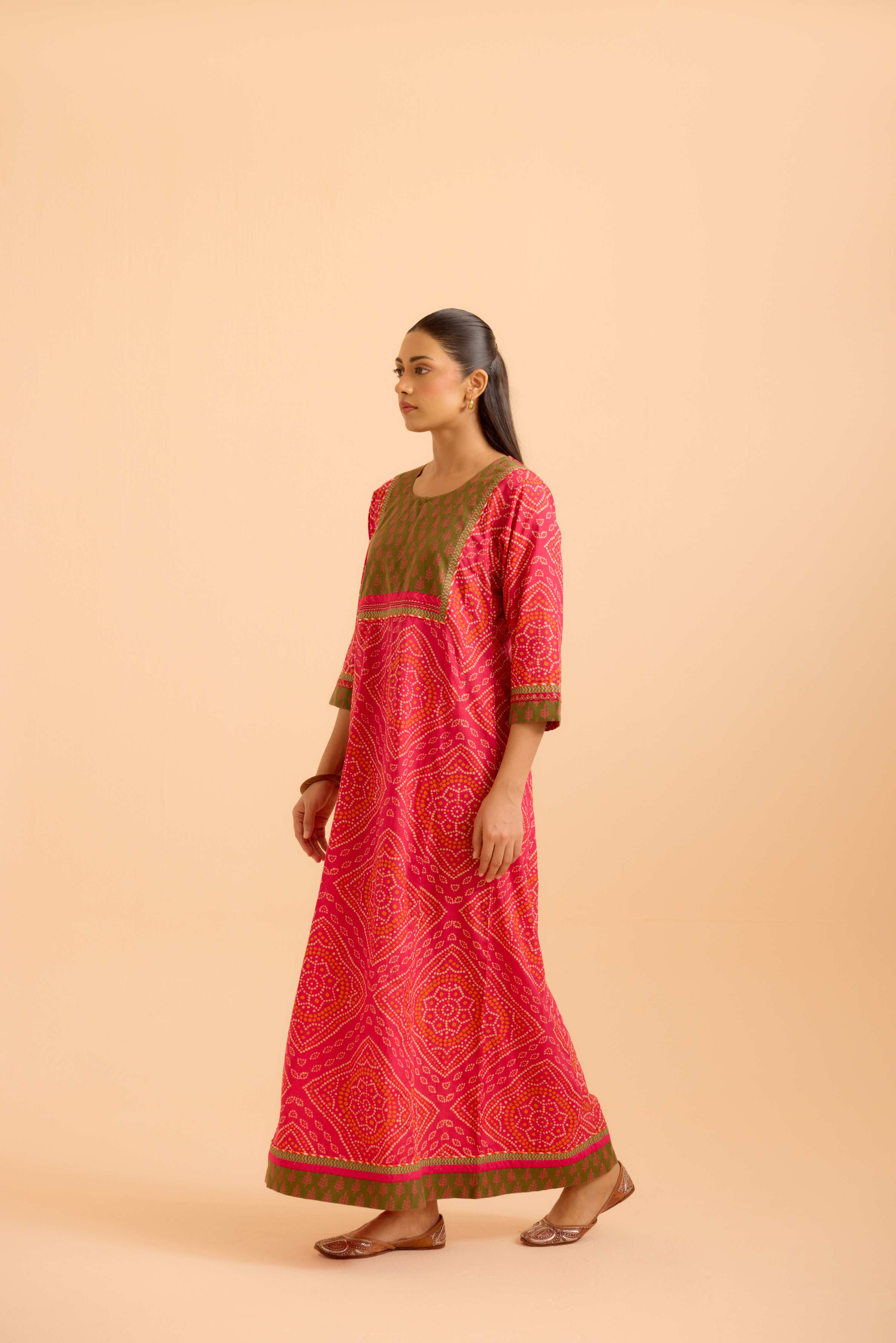 Rozana Rani Pink Green Caftan