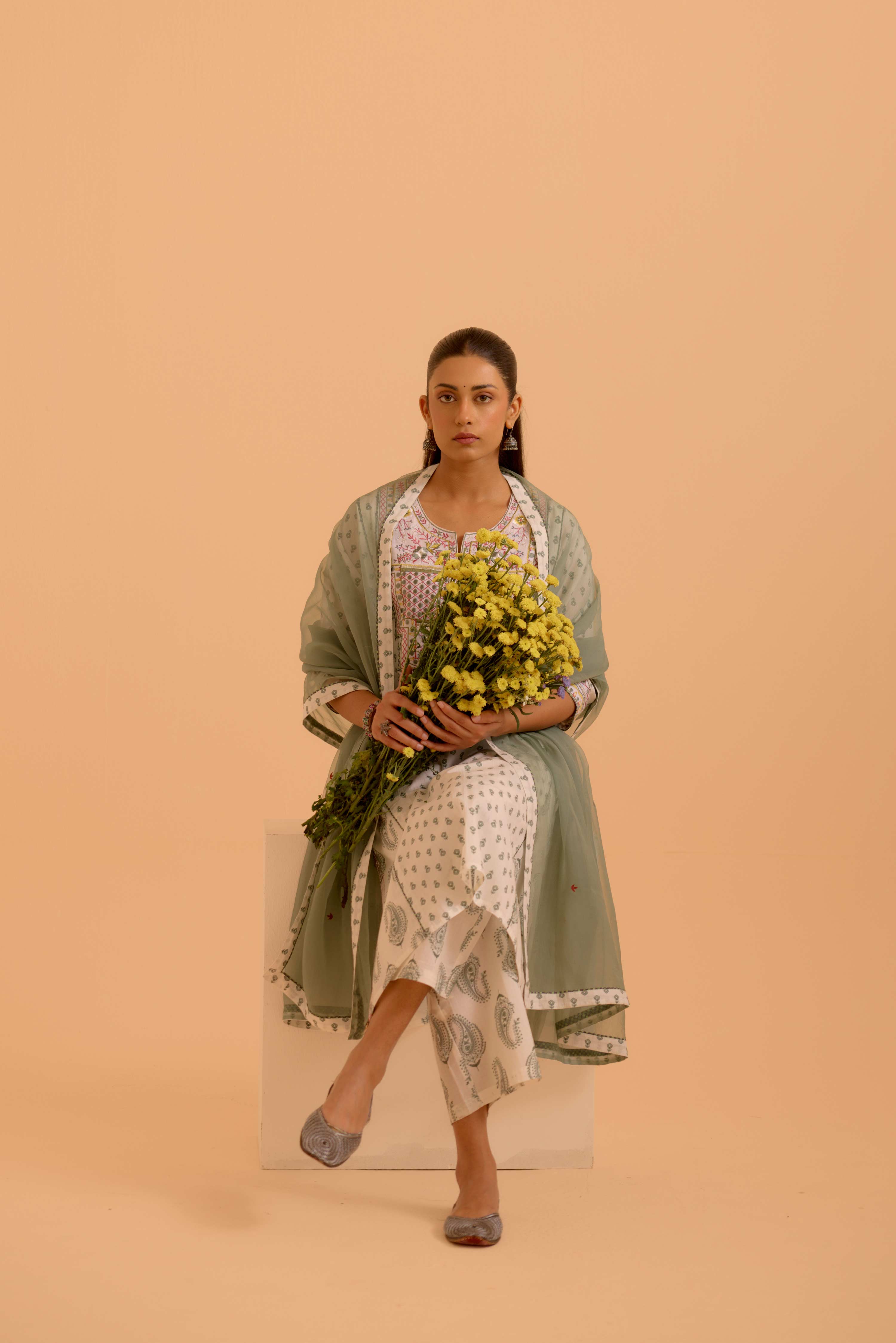 Dienne Cotton Printed Kurta White
