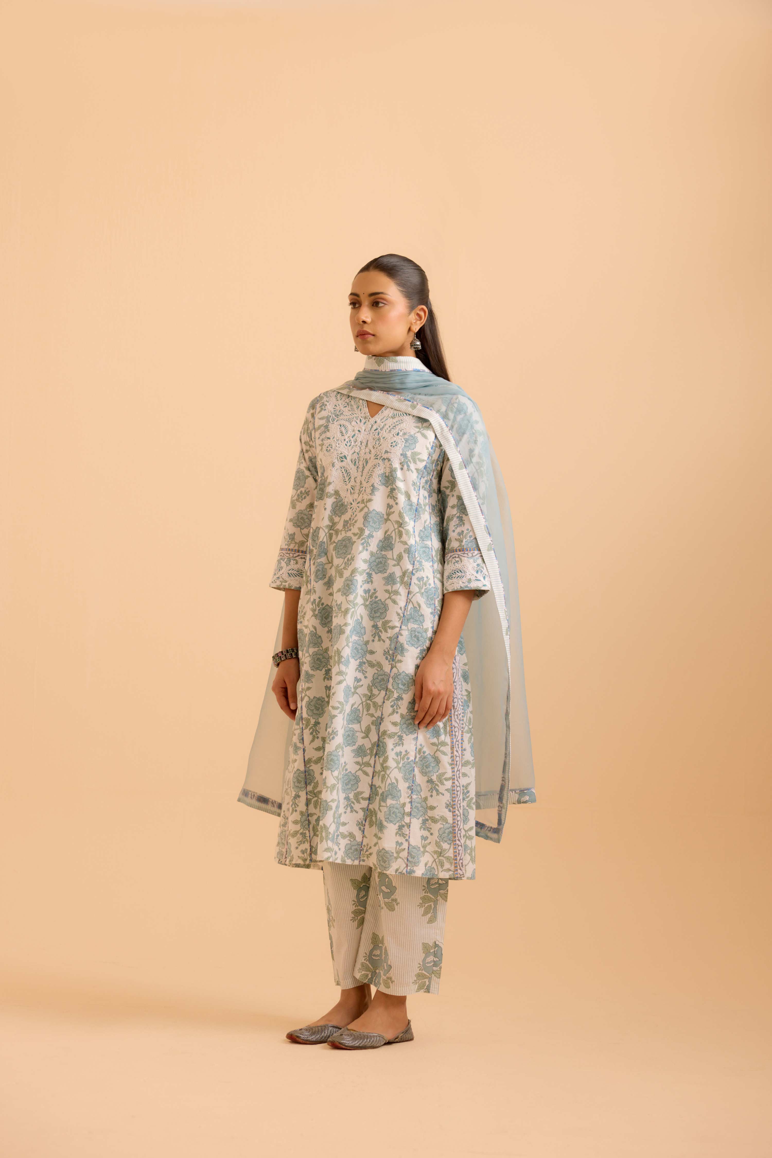 Adya Cotton Printed Kurta White Dusty Blue