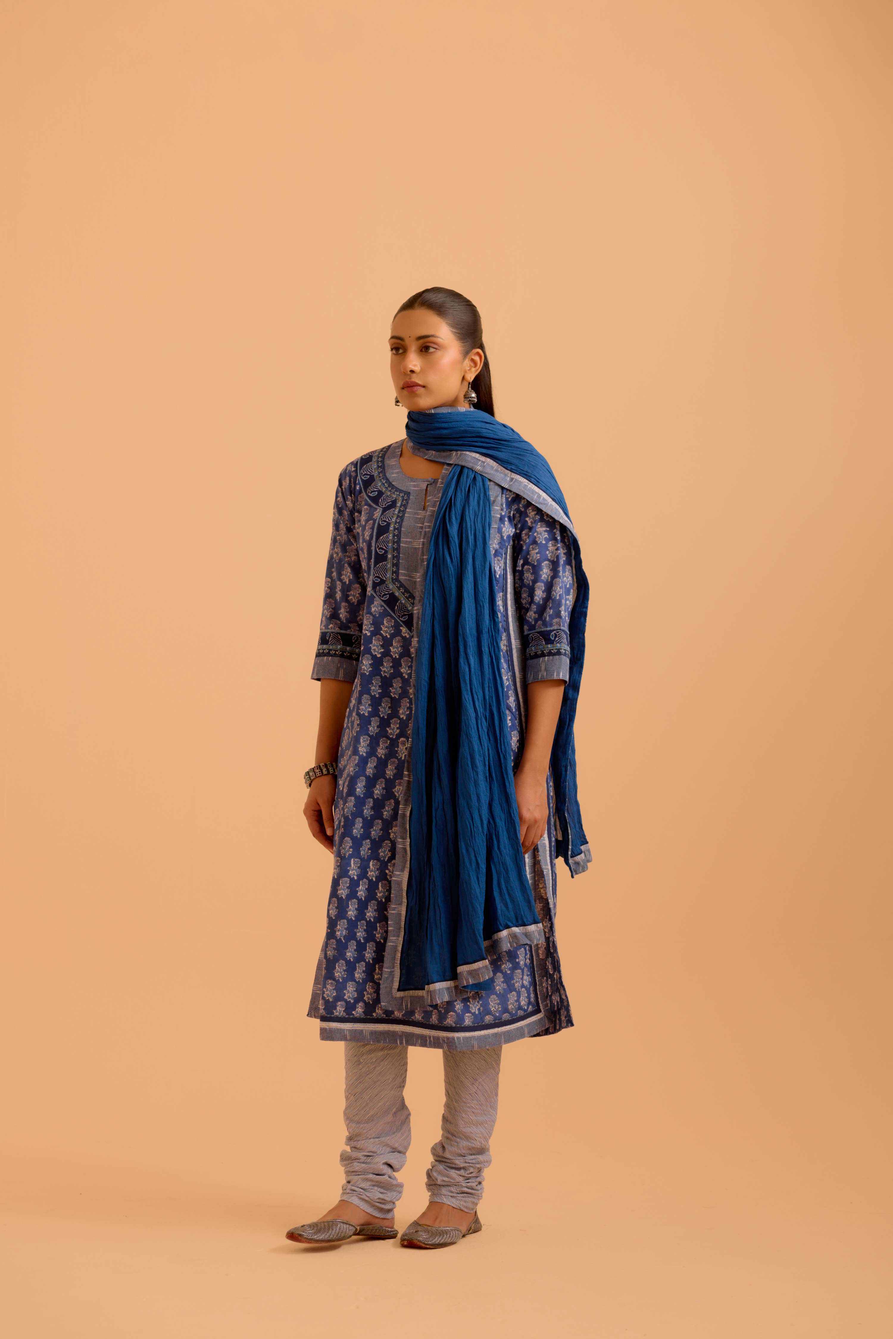 Rozana Dupatta Blue
