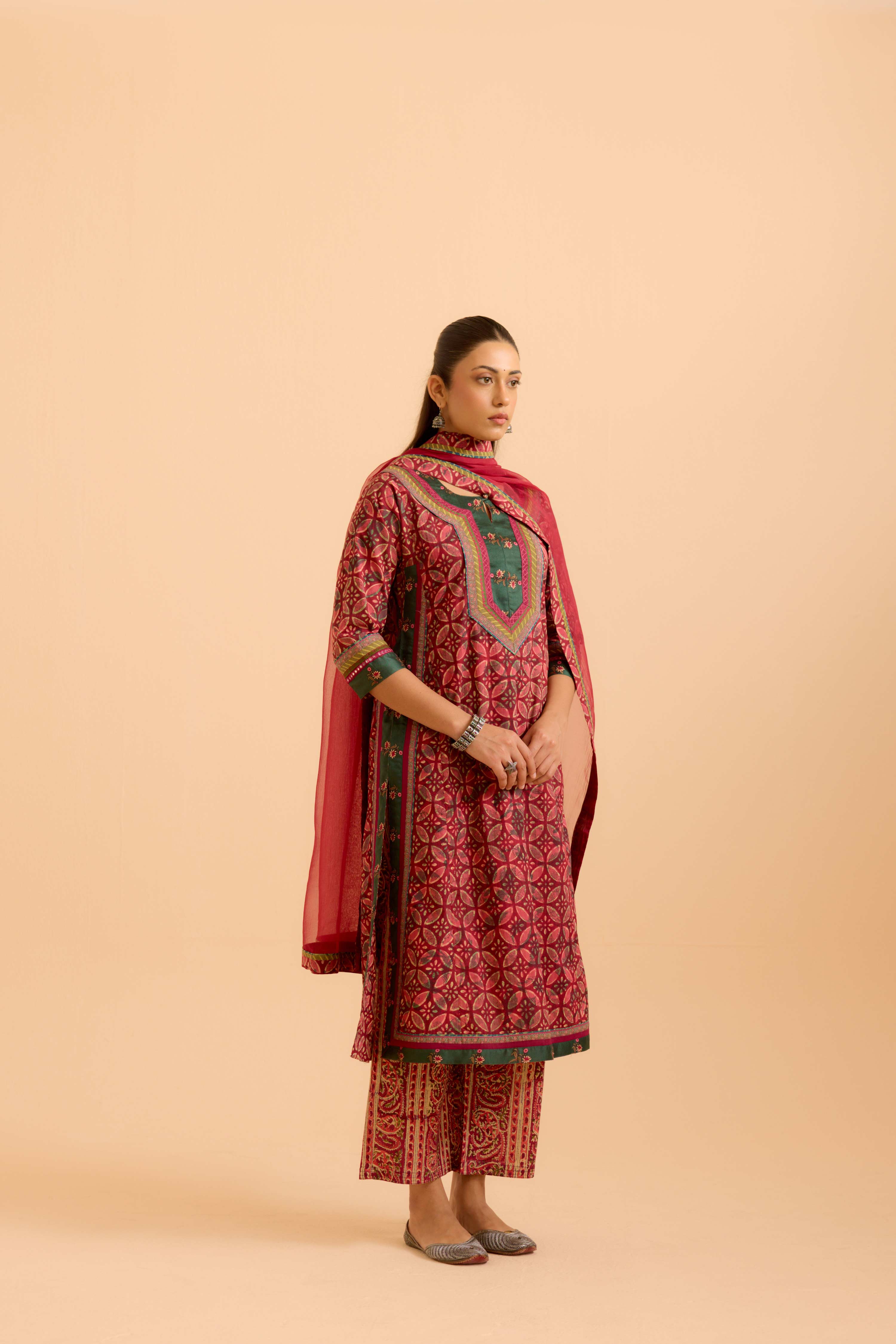 Medh Dupatta Mauve
