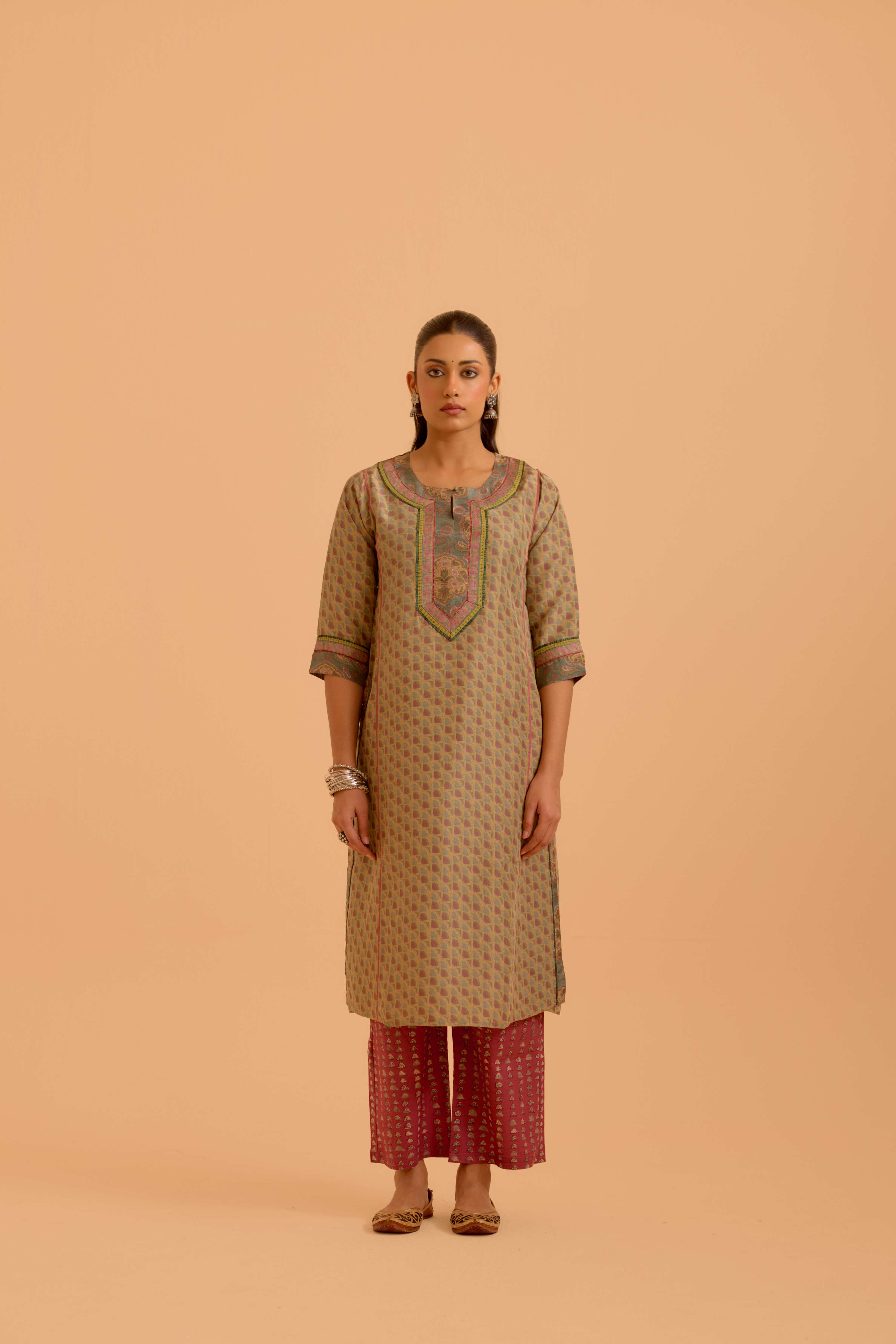Rozana Silk Printed Kurta Beige Pink (Set Of 3)