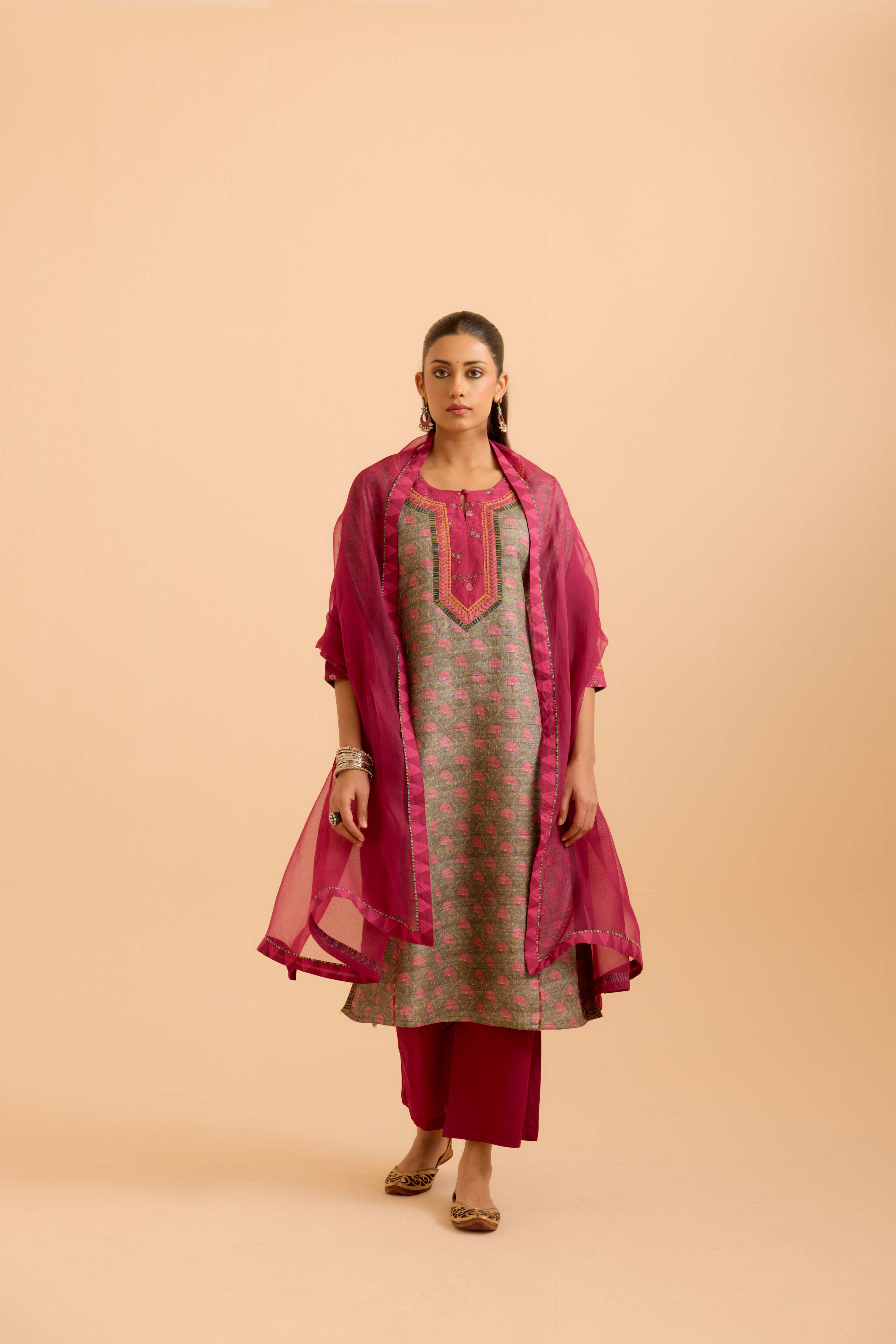 Rozana Kurta Grey Peach (Set Of 2)