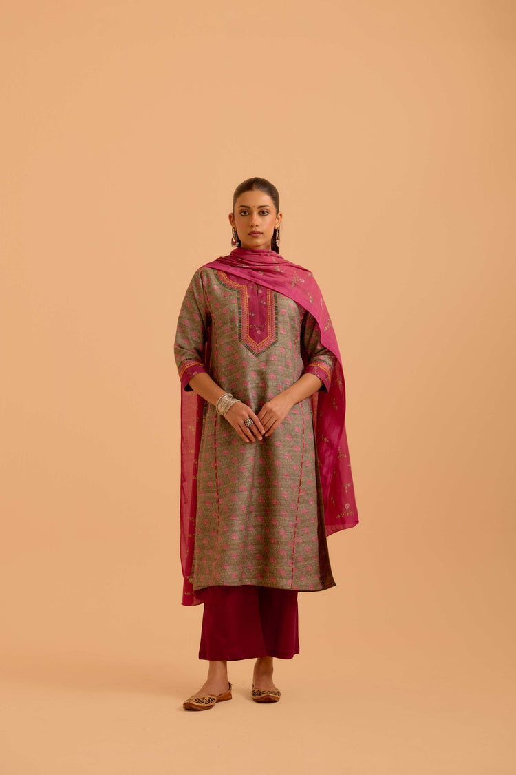 Rozana Dupatta Pink