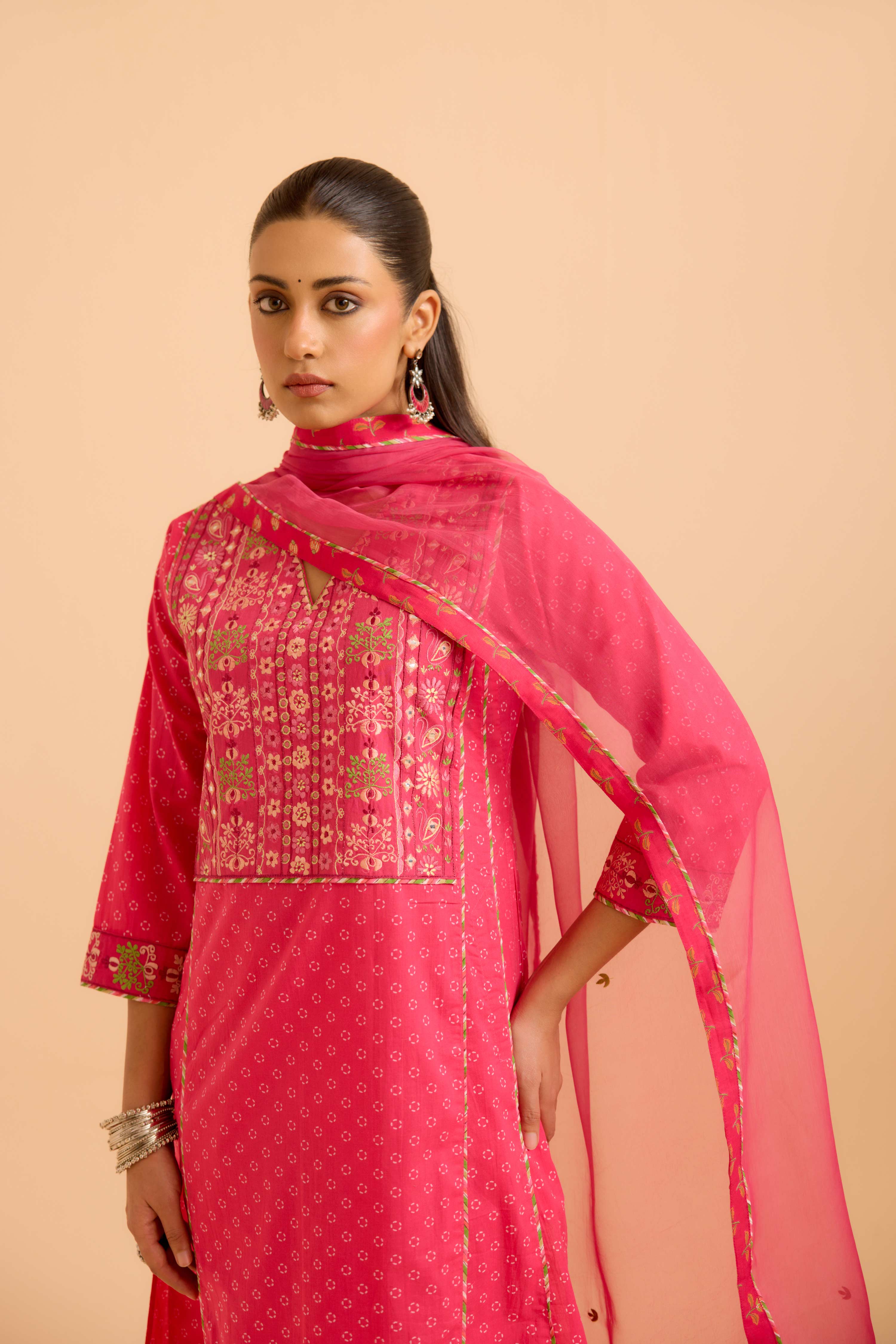 Tulsi Dupatta Pink