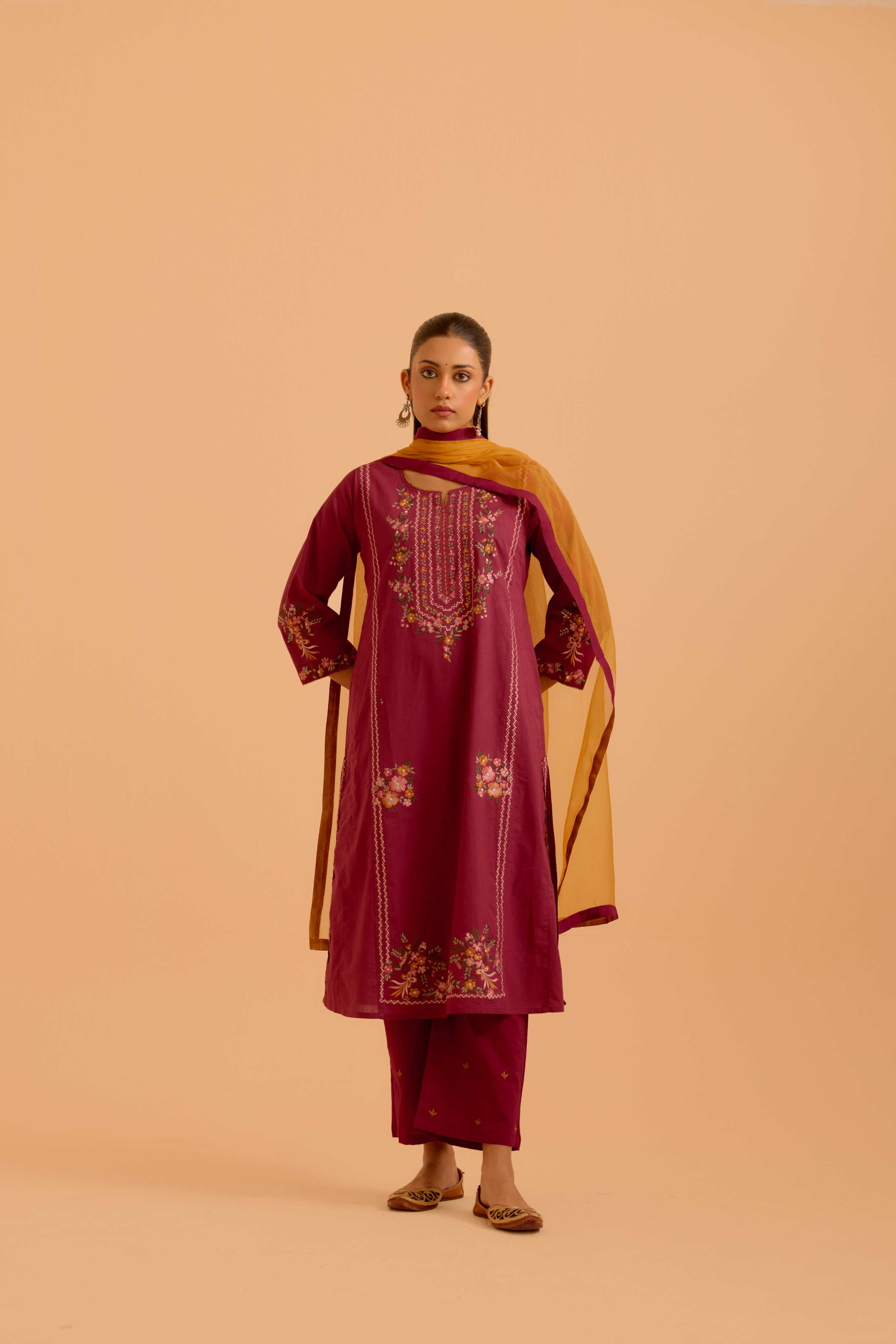 Tulsi Cotton Embroidered Kurta Mauve (Set Of 3)