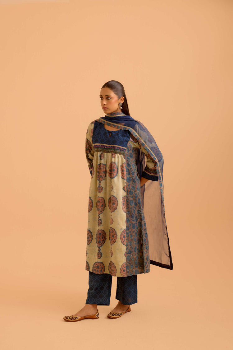 Banjara Cotton Vanaspati Printed Kurta Beige Blue