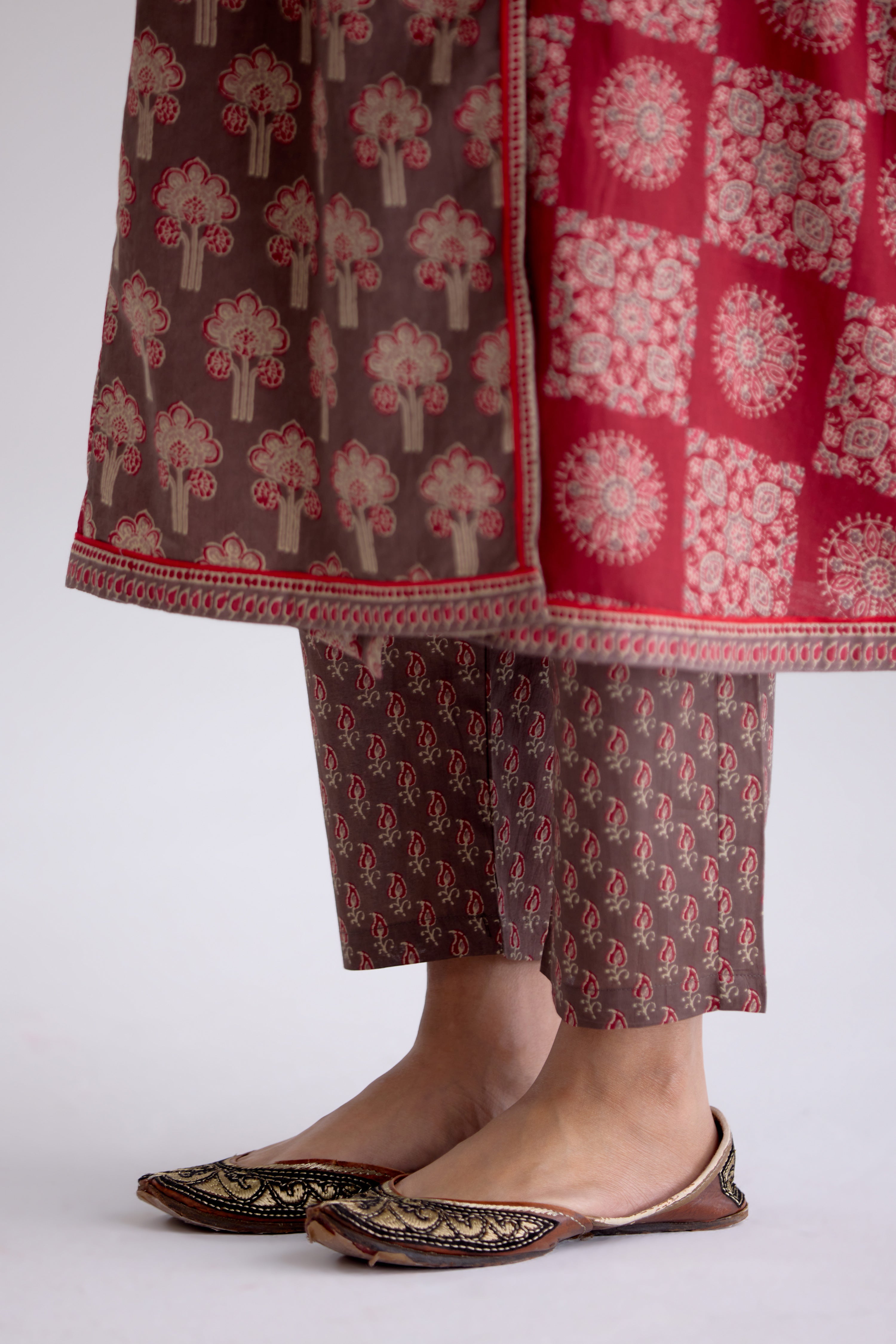 Kiana Pant Grey Maroon (10106315637035)