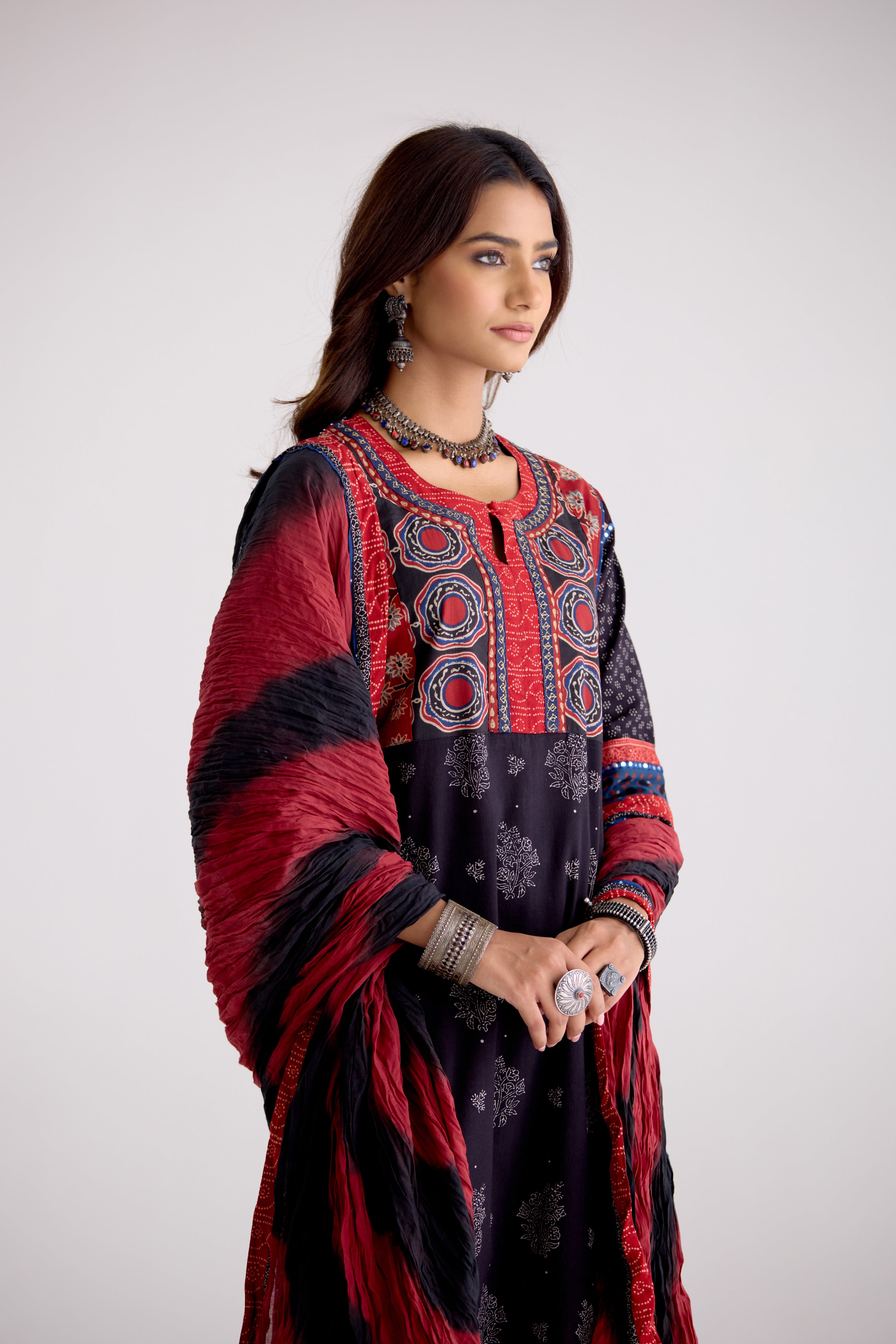 Rozana Dupatta Black Maroon (10104287854891)