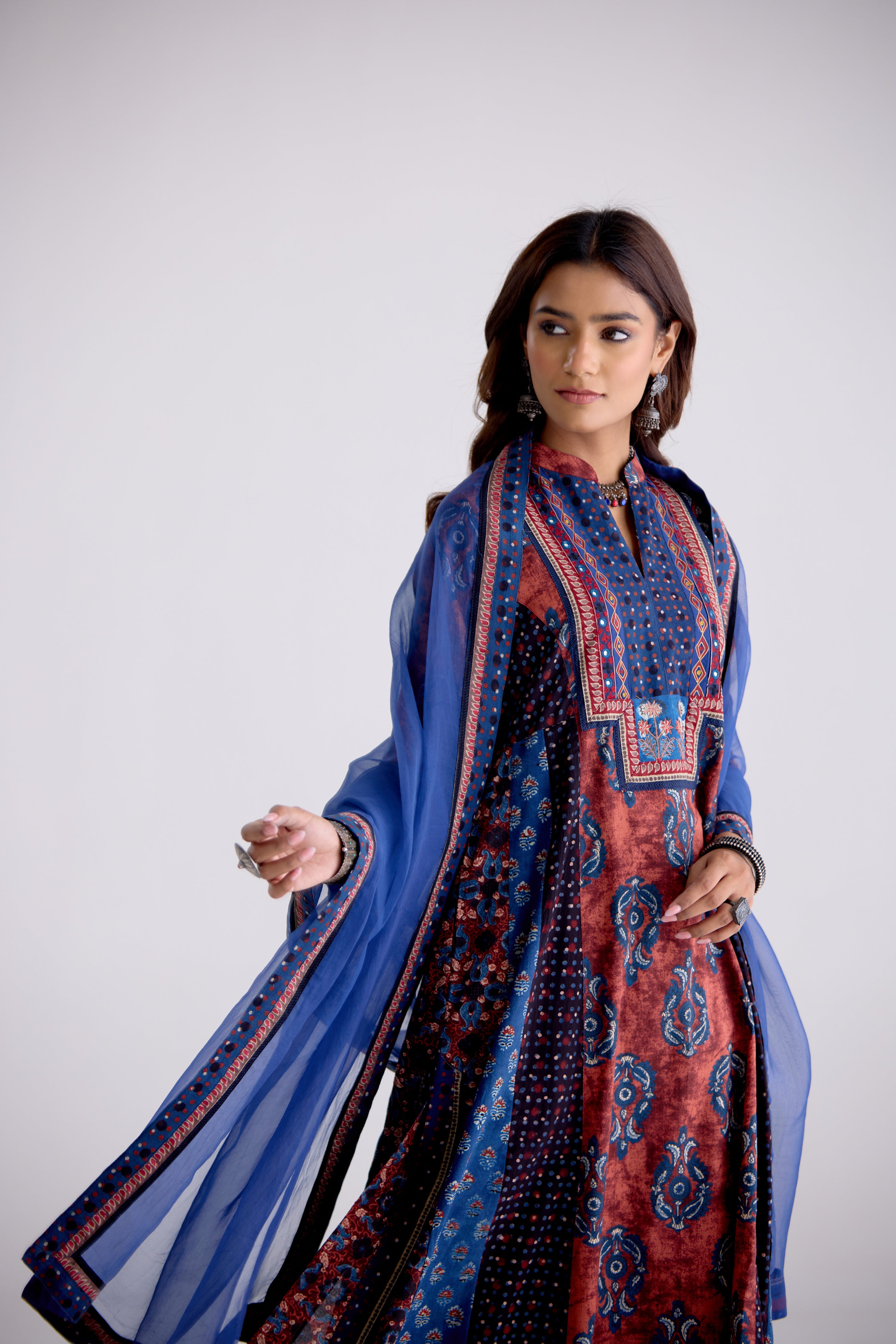 Medh Dupatta Indigo (10104838619435)