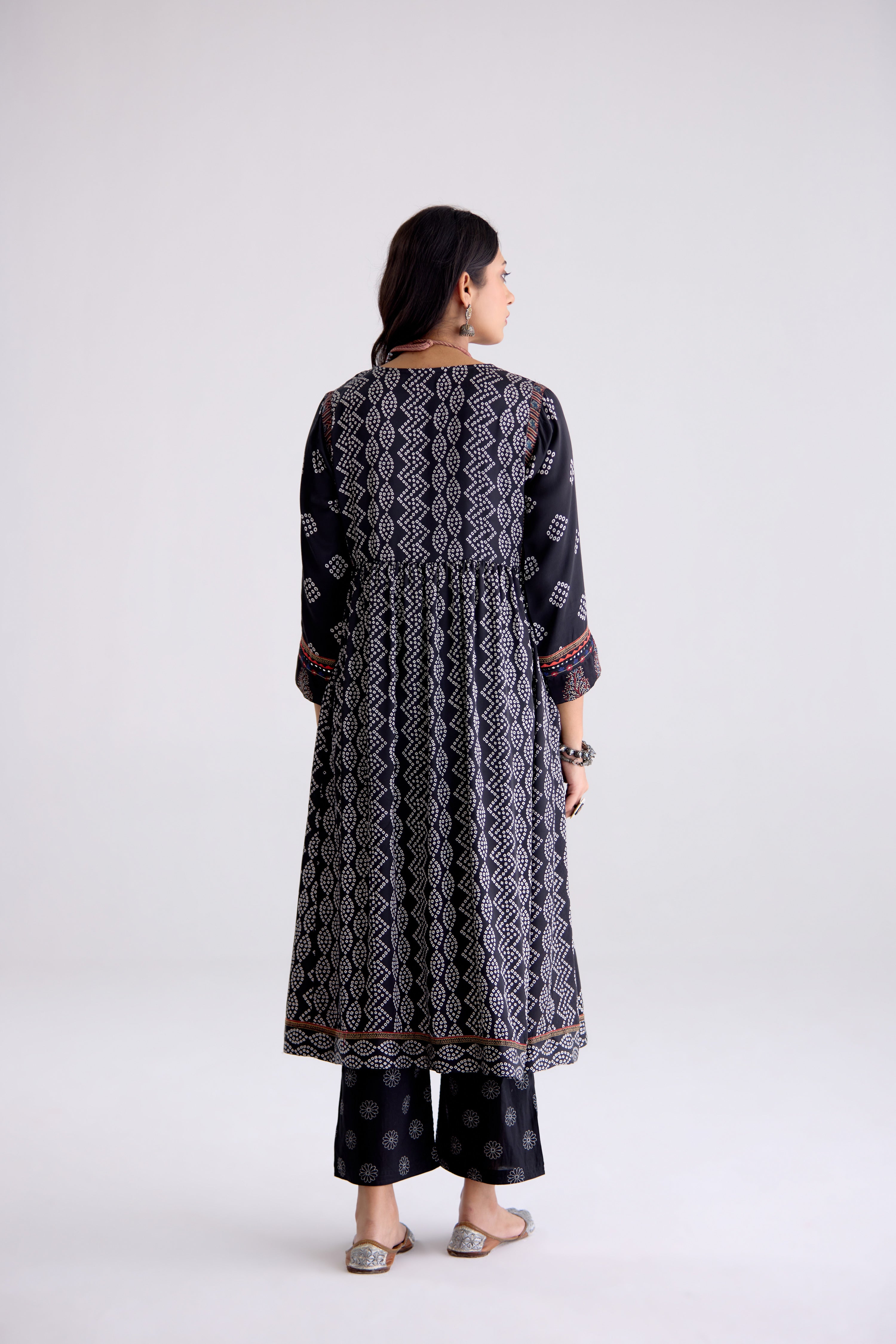 Banjara Modal Silk Vanaspati Printed Kurta Black (10105495060779)