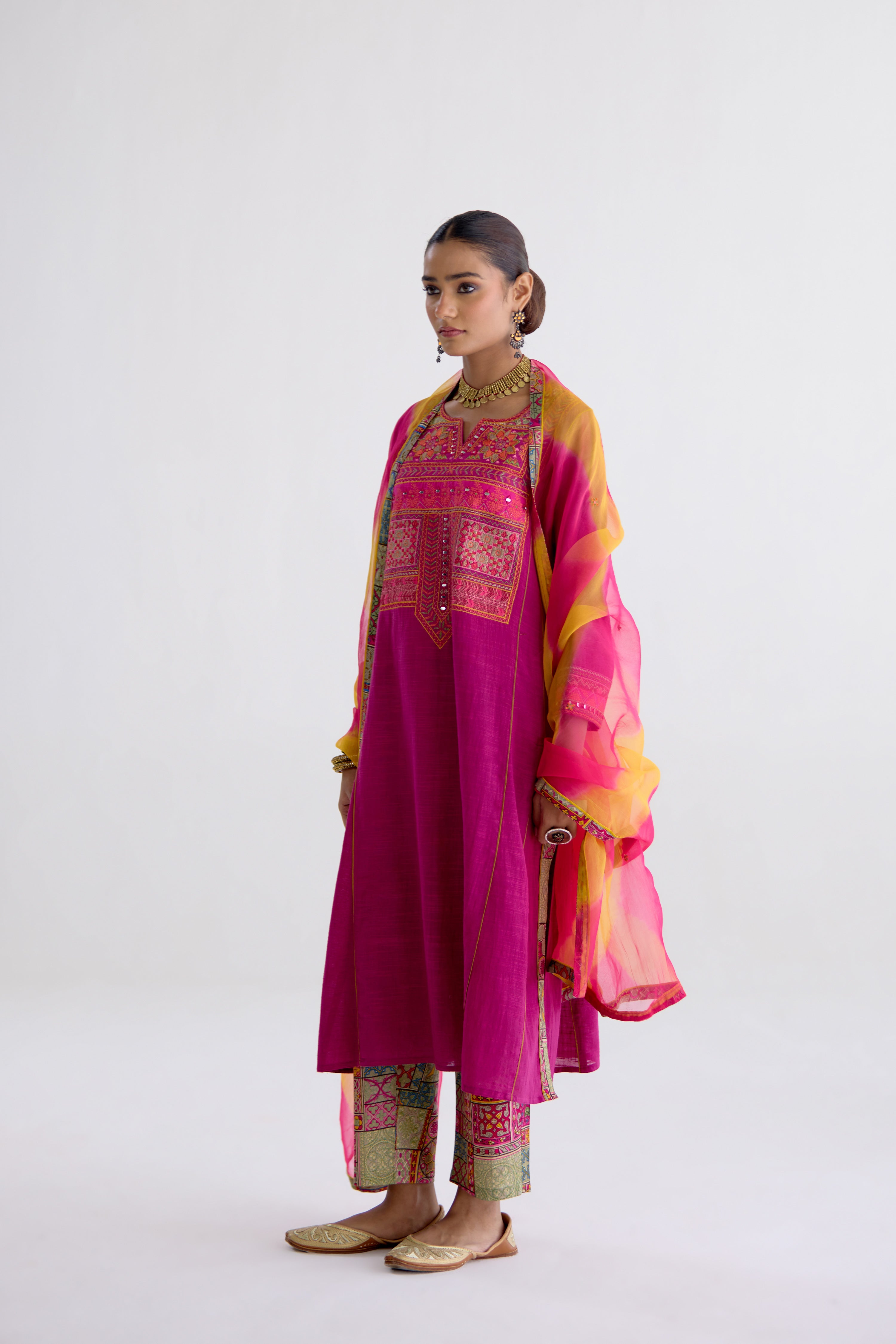 Tulsi Cotton Slub Embroidered Kurta Mauve (10106191348011)