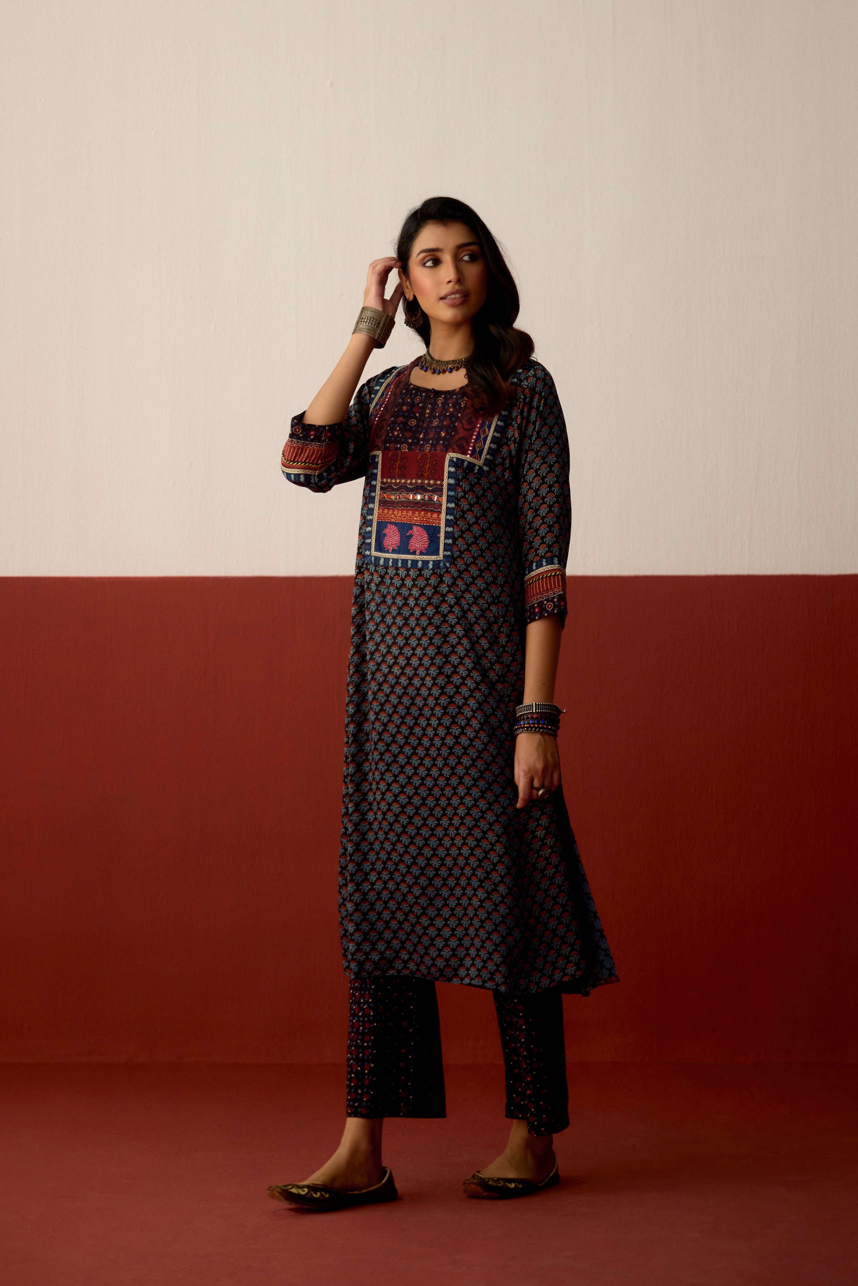 Rozana Modal Silk Printed Kurta Black (10075713110315)