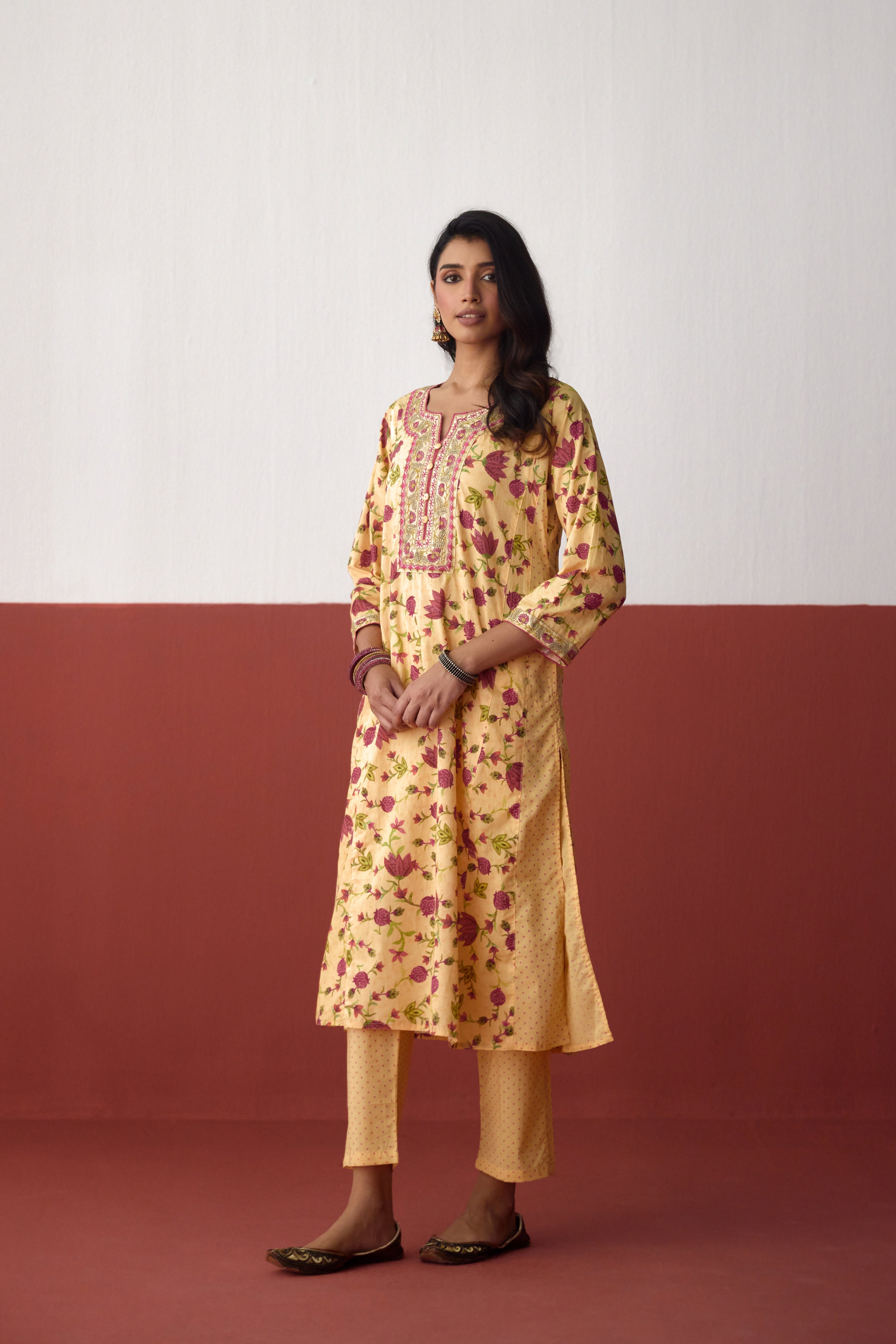 Tulsi Embroidered Cotton Printed Kurta Cream Pink (10083417981227)