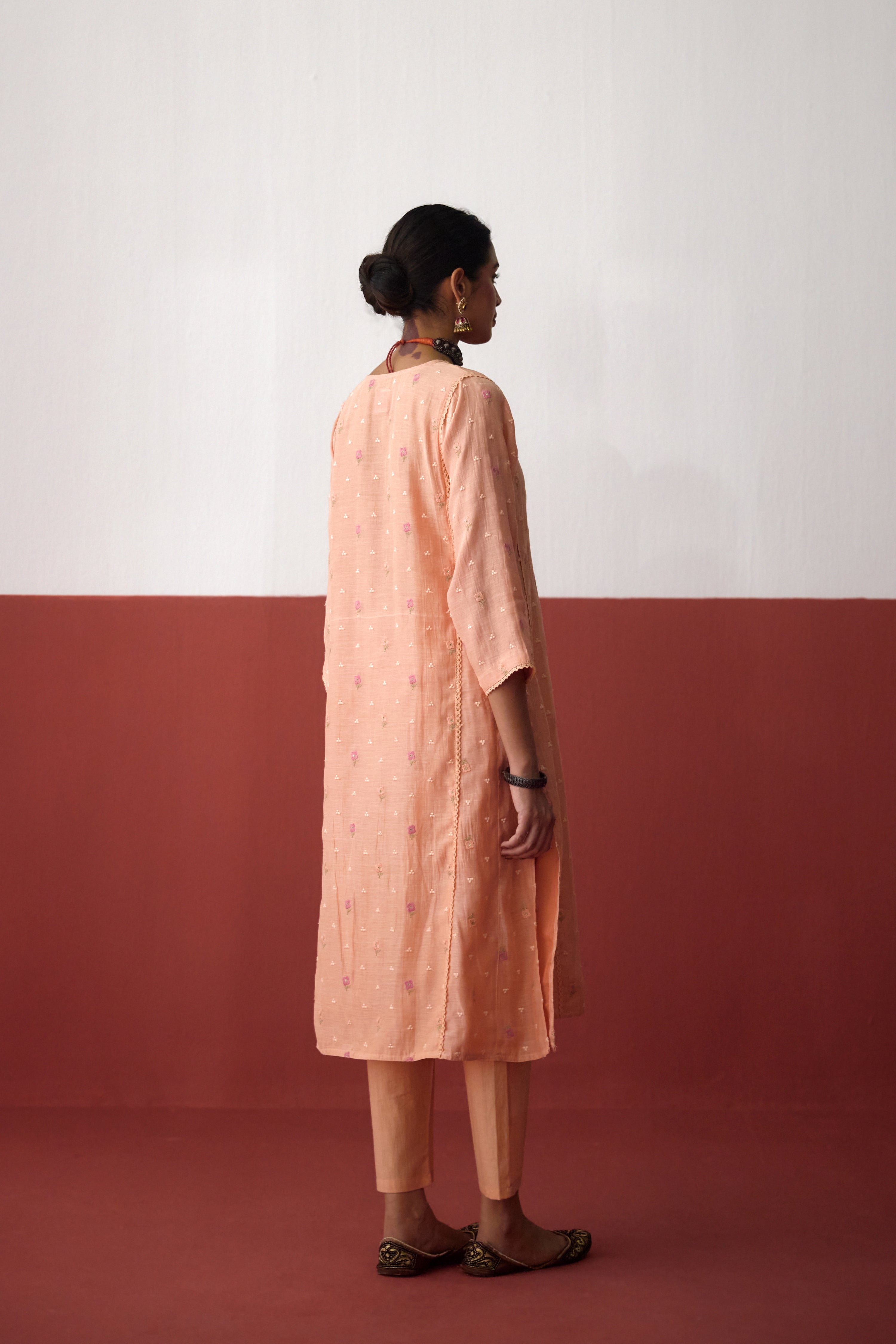 Tulsi Mul Cotton Embroidered Kurta Light Peach (10083433972011)