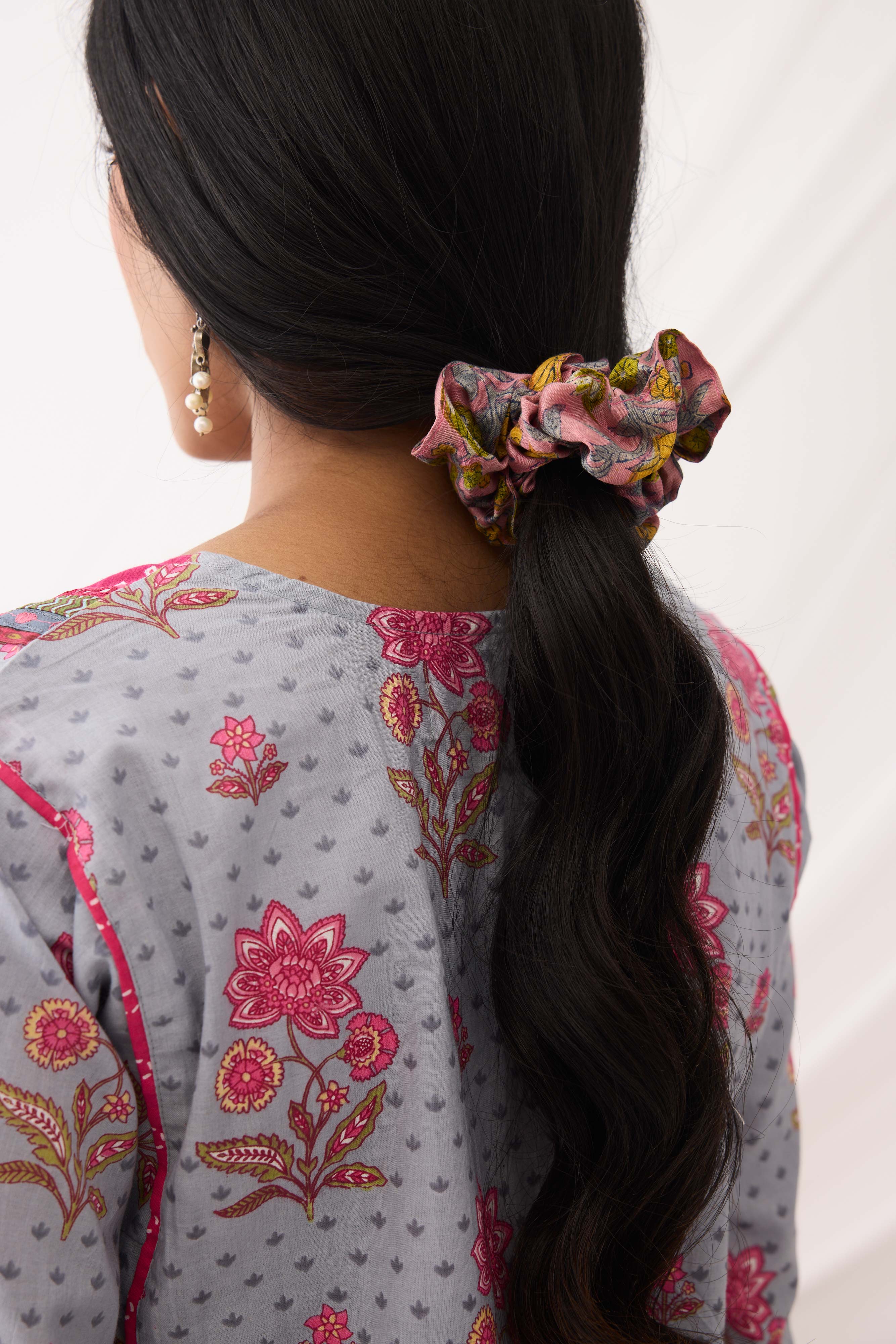 Scrunchy Printed Blush Pink (9967441641771)