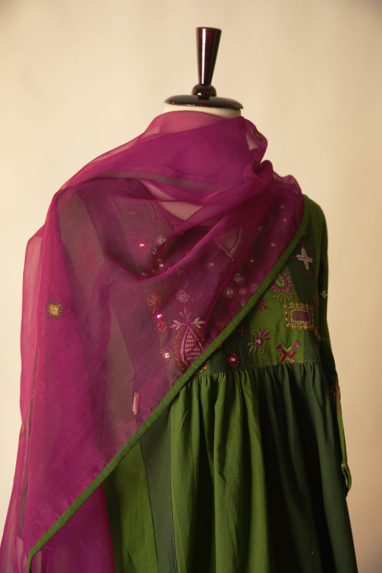 Dreamy Embroidered Cotton Kurta Green