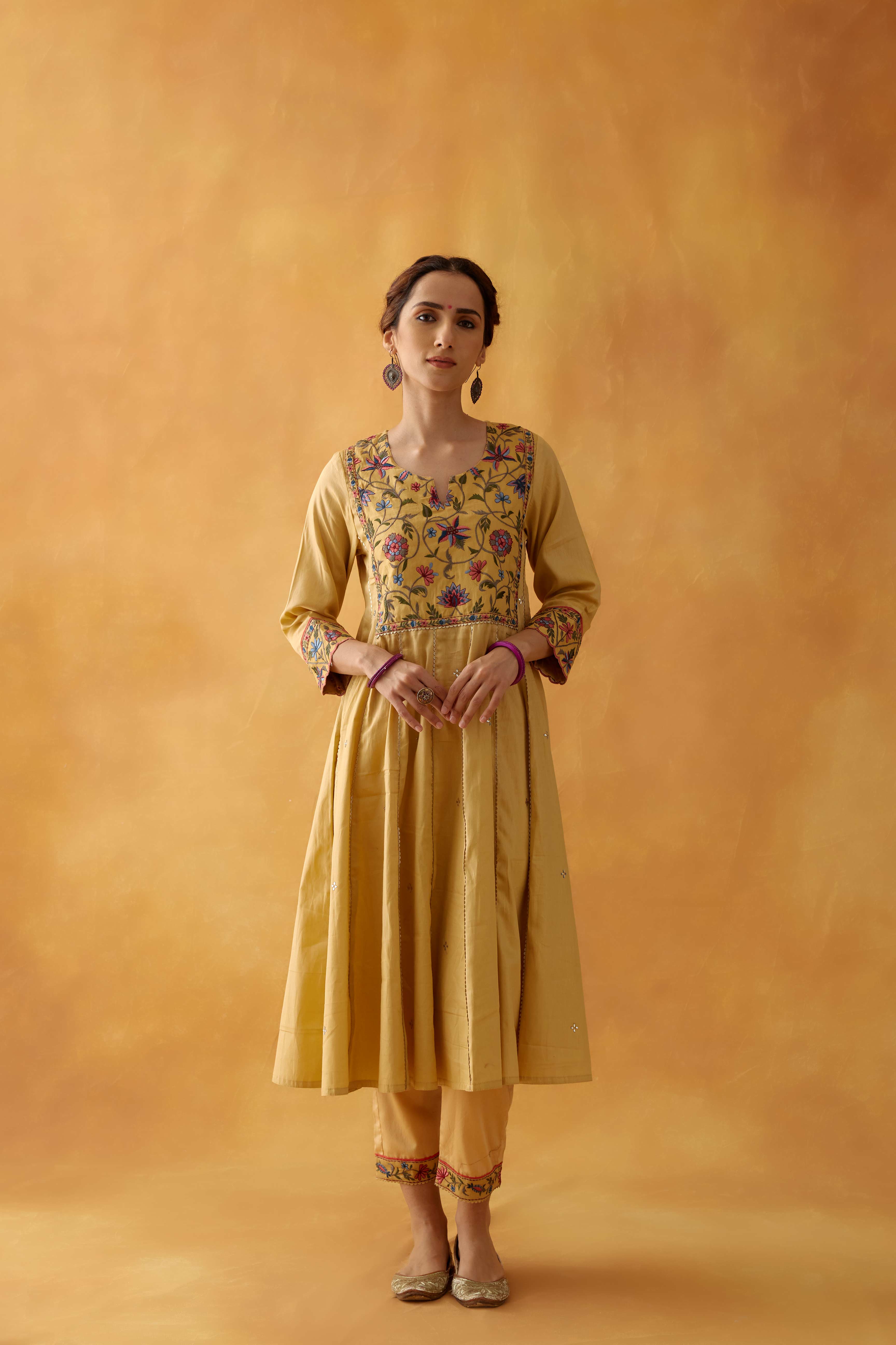 Mehtab Kurta Beige (8828360687915)