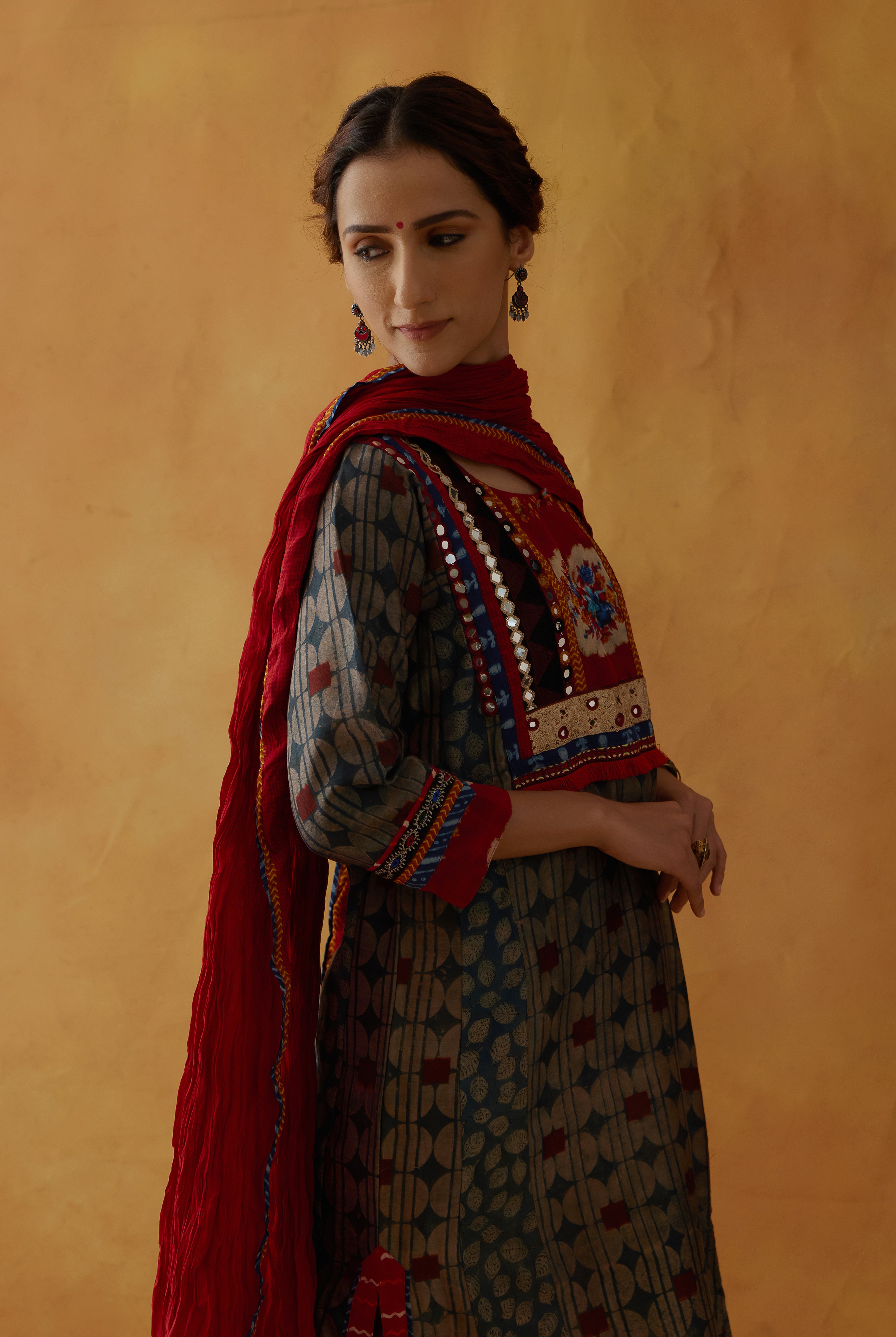 Rozana Cotton Crinkled Dupatta Red (8811457380651)