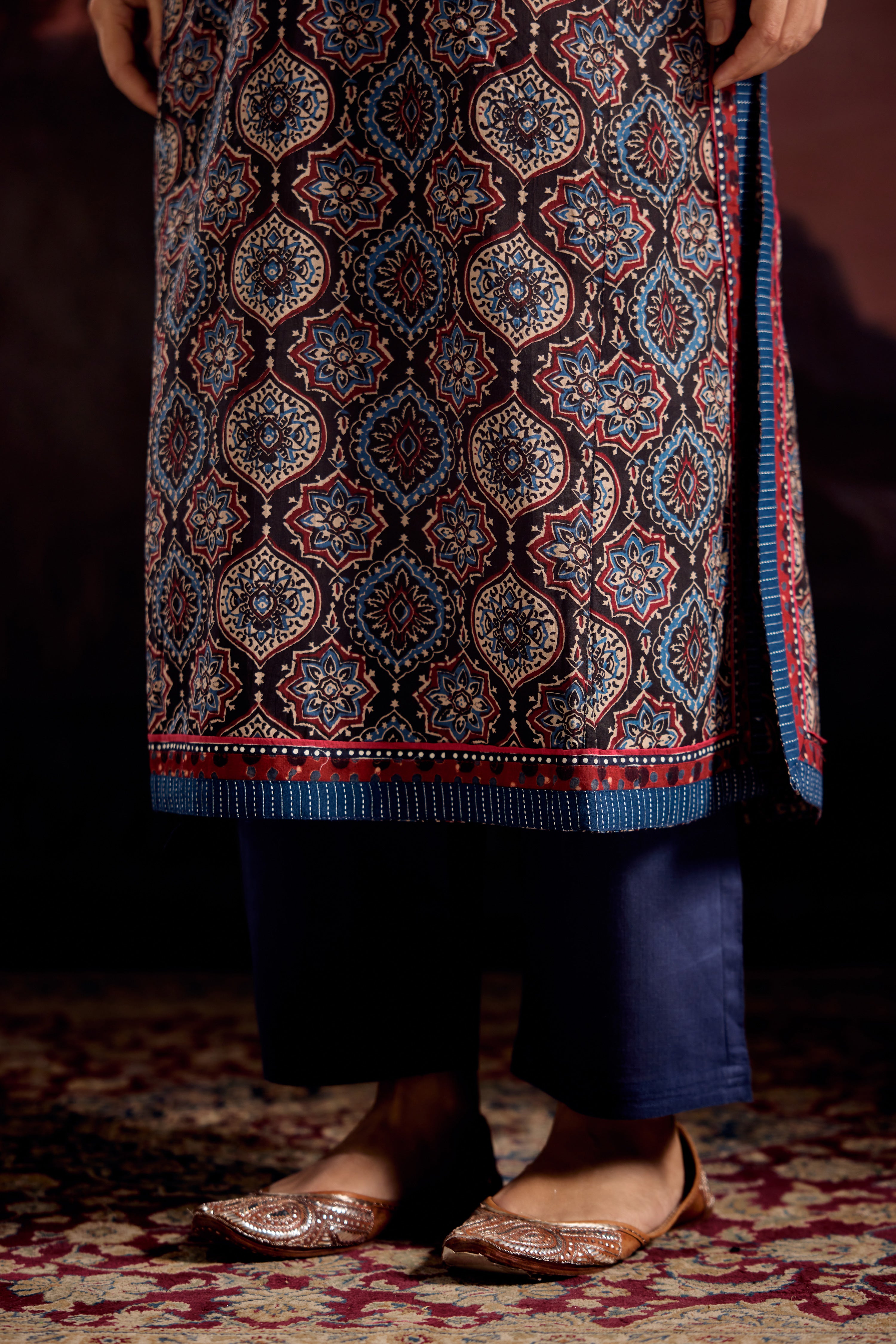 Anu Cotton Printed Kurta Black Blue (Set Of 3)