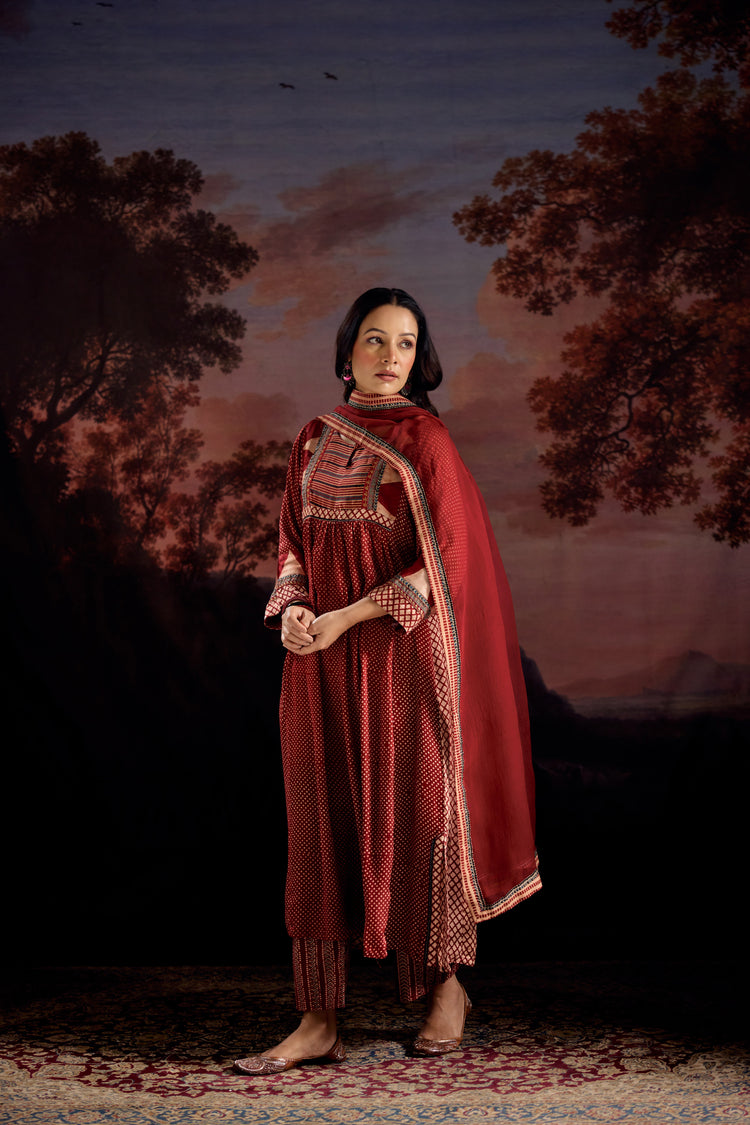 Medh Dupatta Maroon