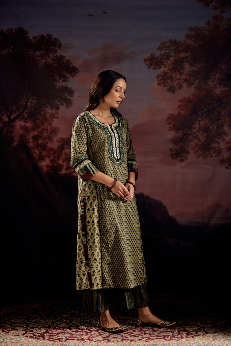 Rozana Cotton Printed Kurta Green