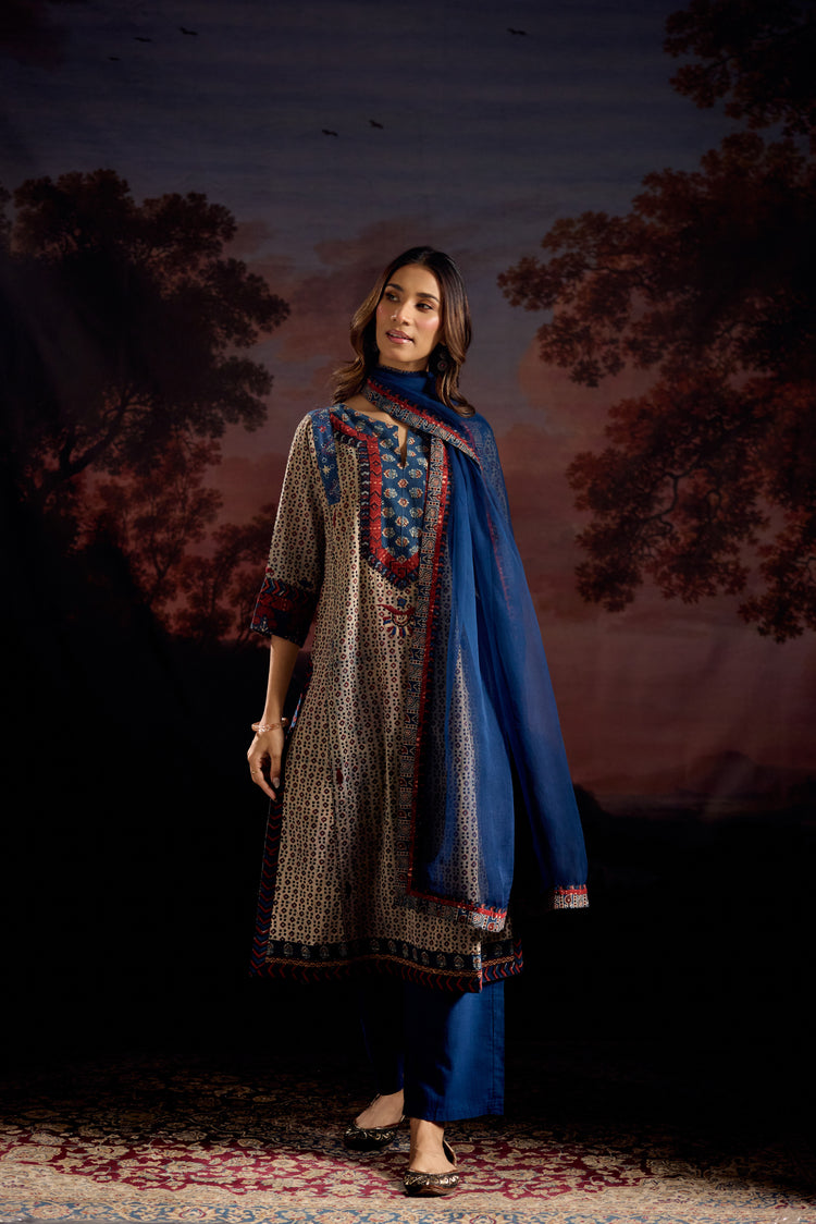 Adara Cotton Vanaspati Printed Embroidered Kurta Off Grey Blue (Set Of 3)