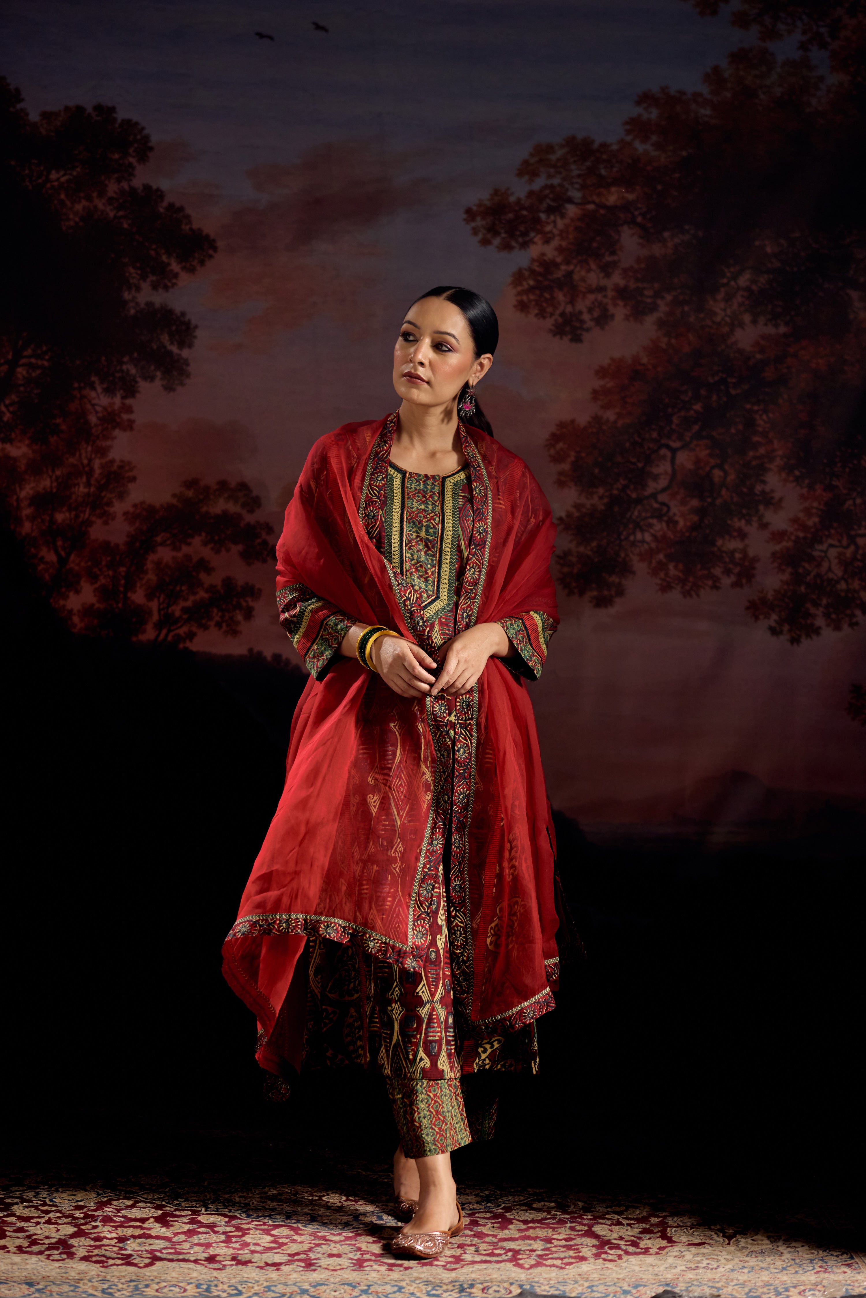 Medh Dupatta Red