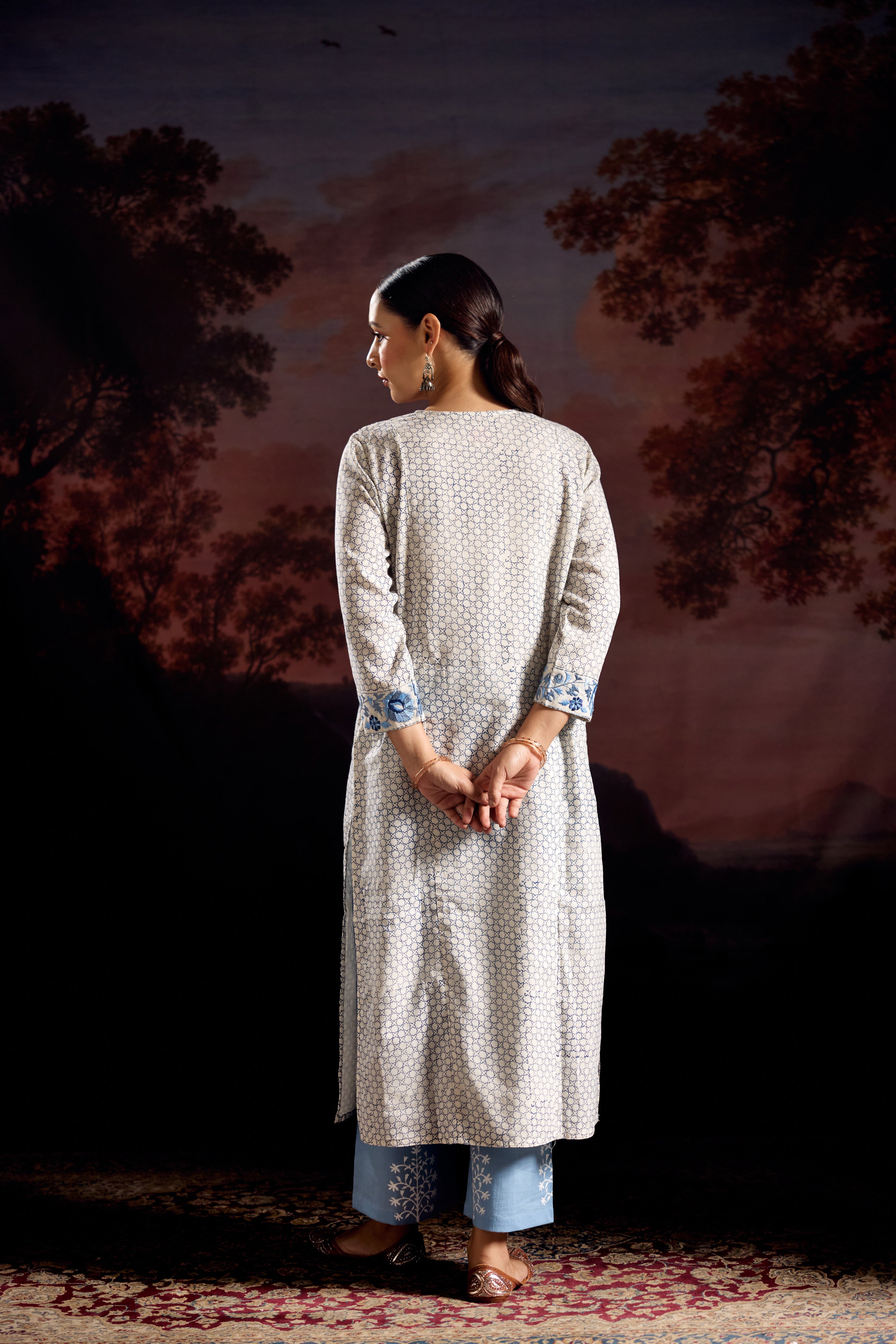 Daisy Cotton Printed Embroidered Kurta White Blue (Set Of 2)