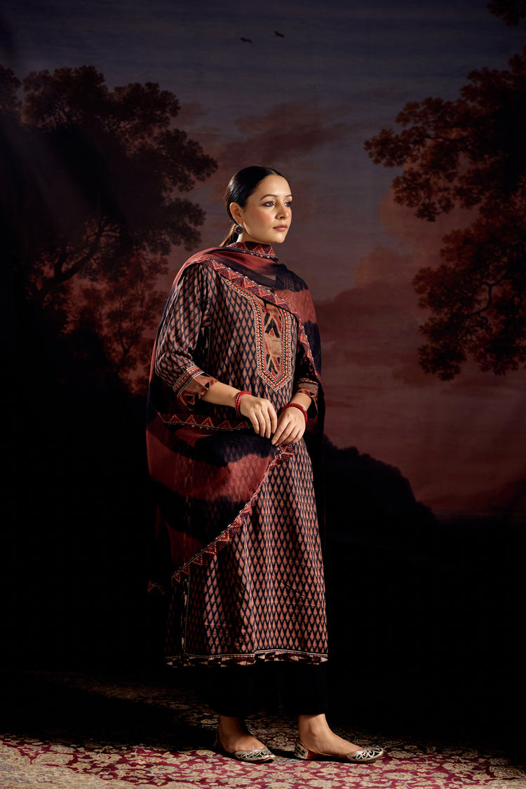 Medh Dupatta Black Rust