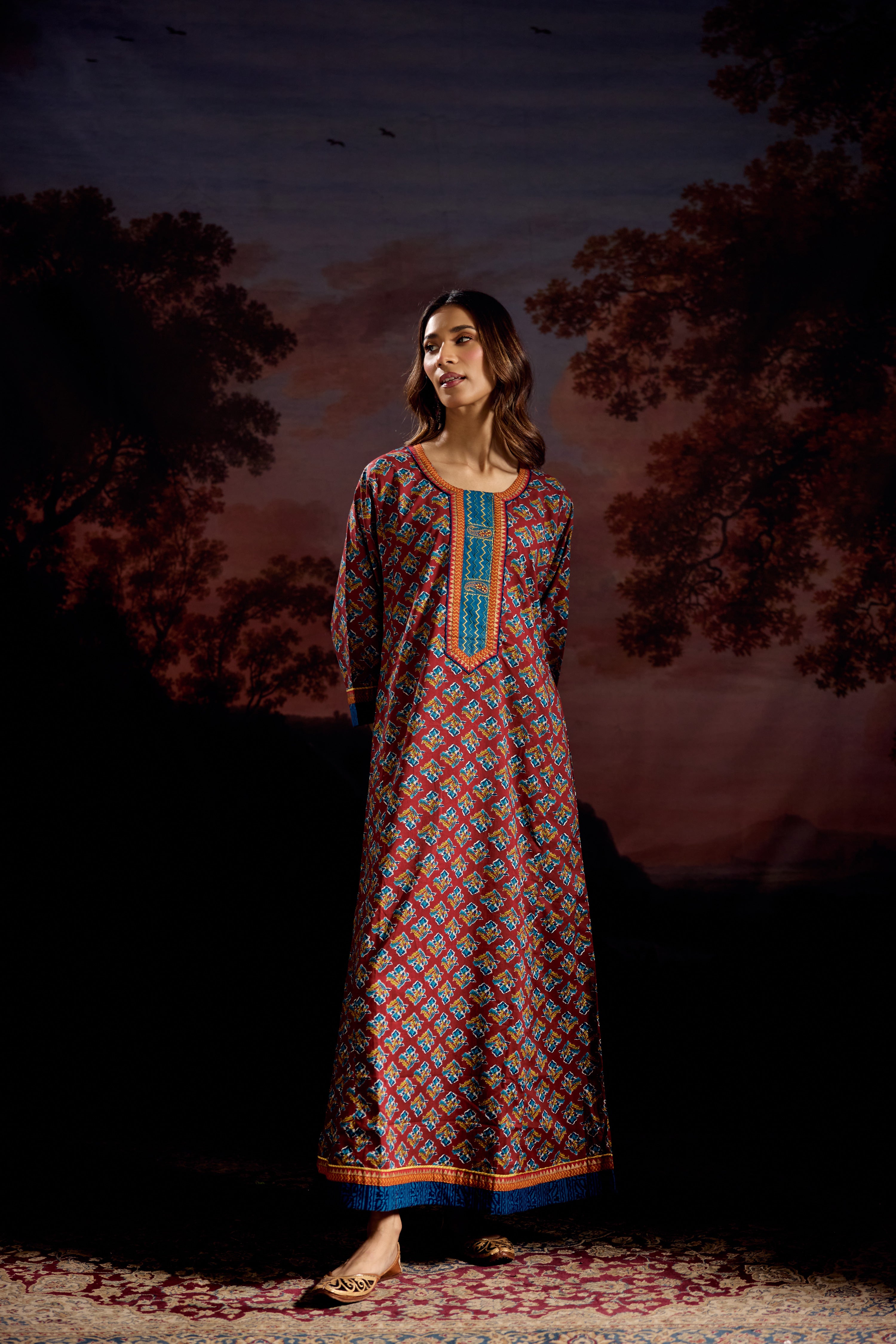 Rozana Caftan Maroon Blue
