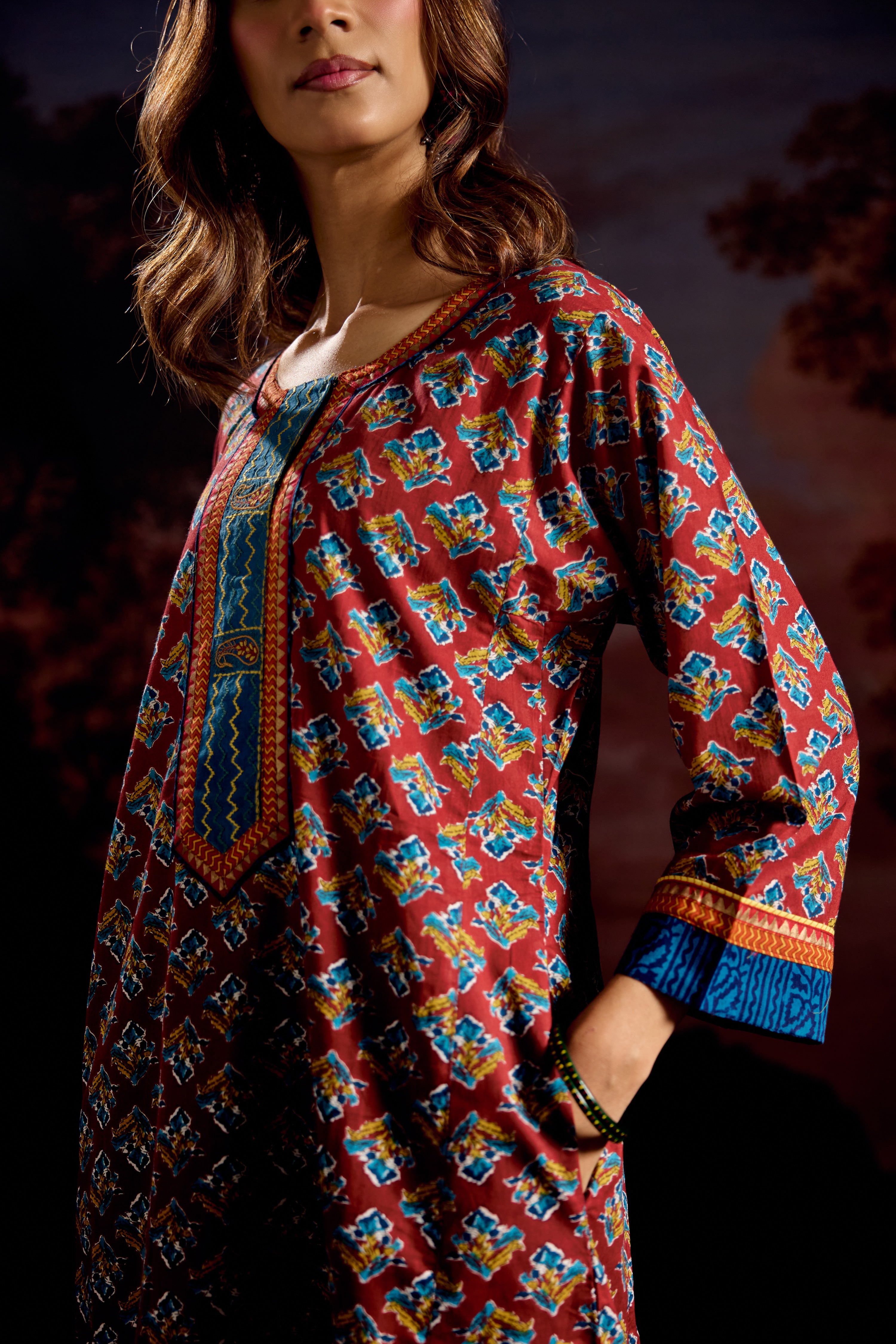 Rozana Caftan Maroon Blue