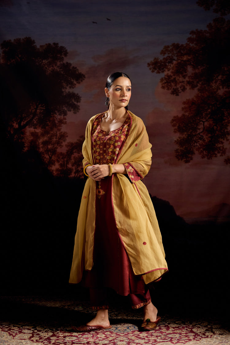 Tulsi Cotton Slub Embroidered Kurta Maroon (Set Of 3)