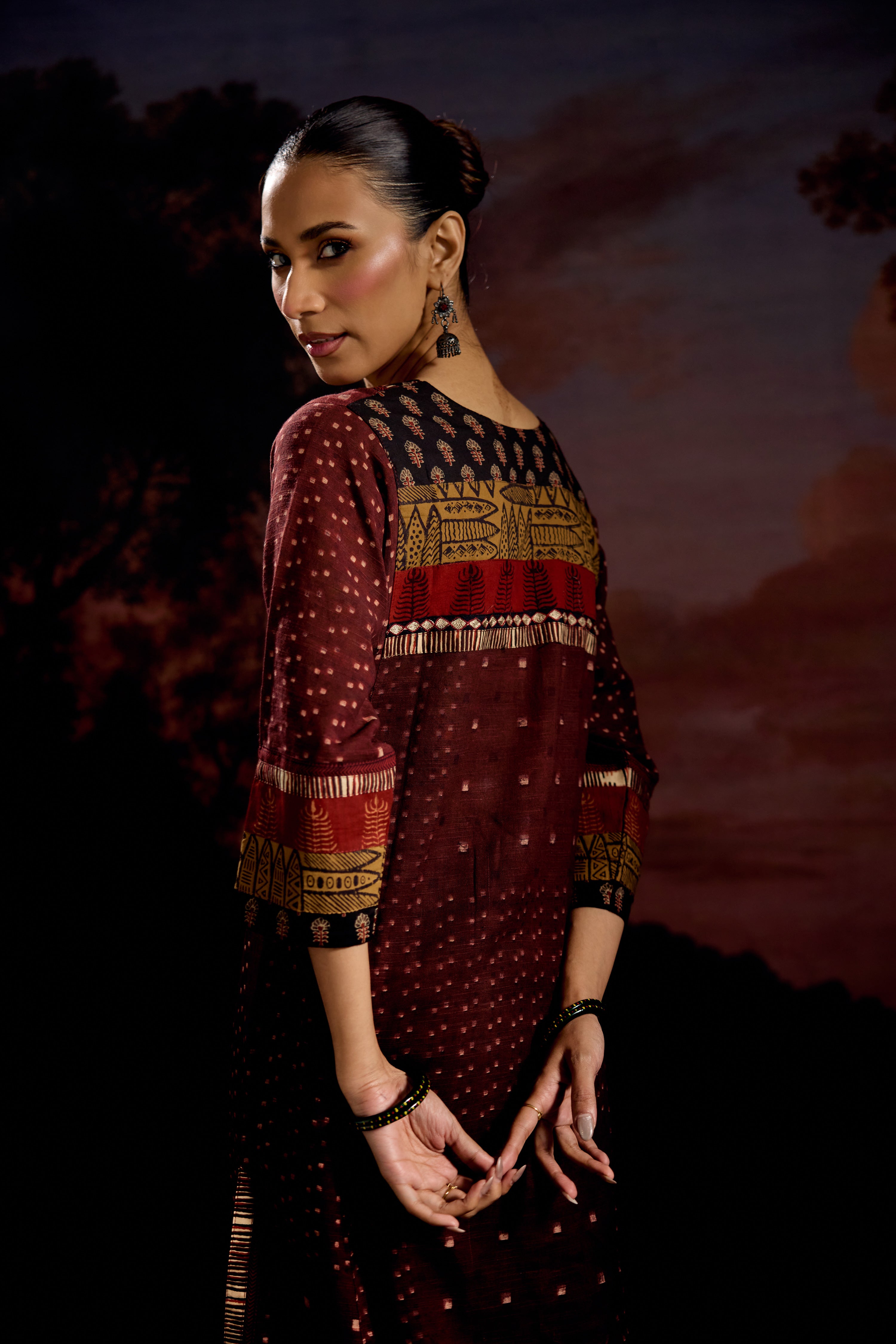 Rozana Woven Thick Cotton Printed Kurta Maroon (Set Of 2)