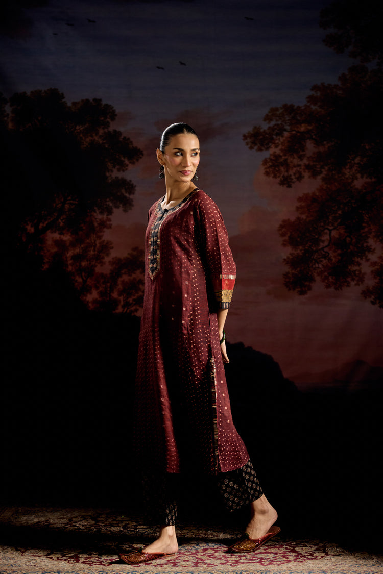 Rozana Woven Thick Cotton Printed Kurta Maroon (Set Of 2)