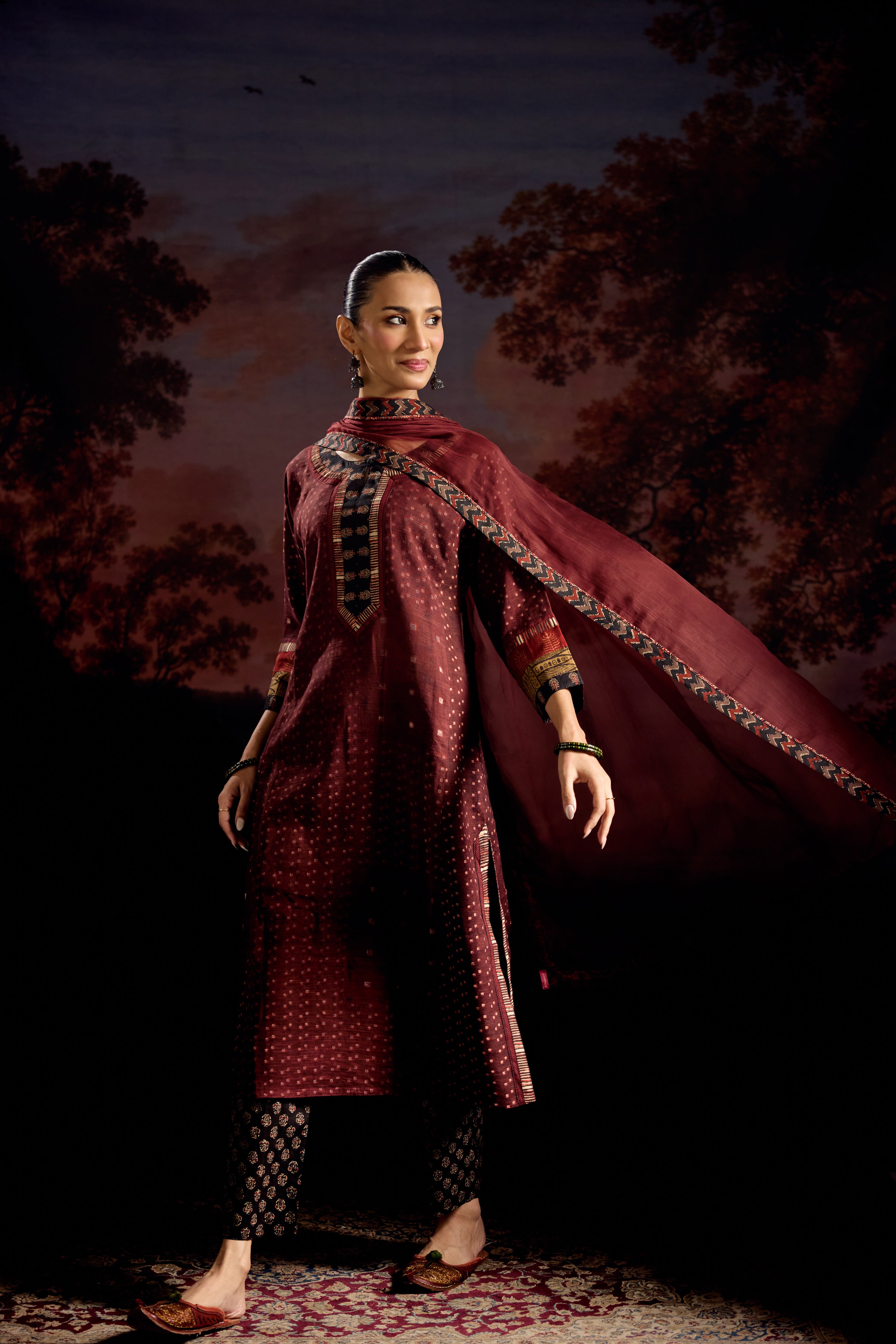 Rozana Woven Thick Cotton Printed Kurta Maroon (Set Of 2)